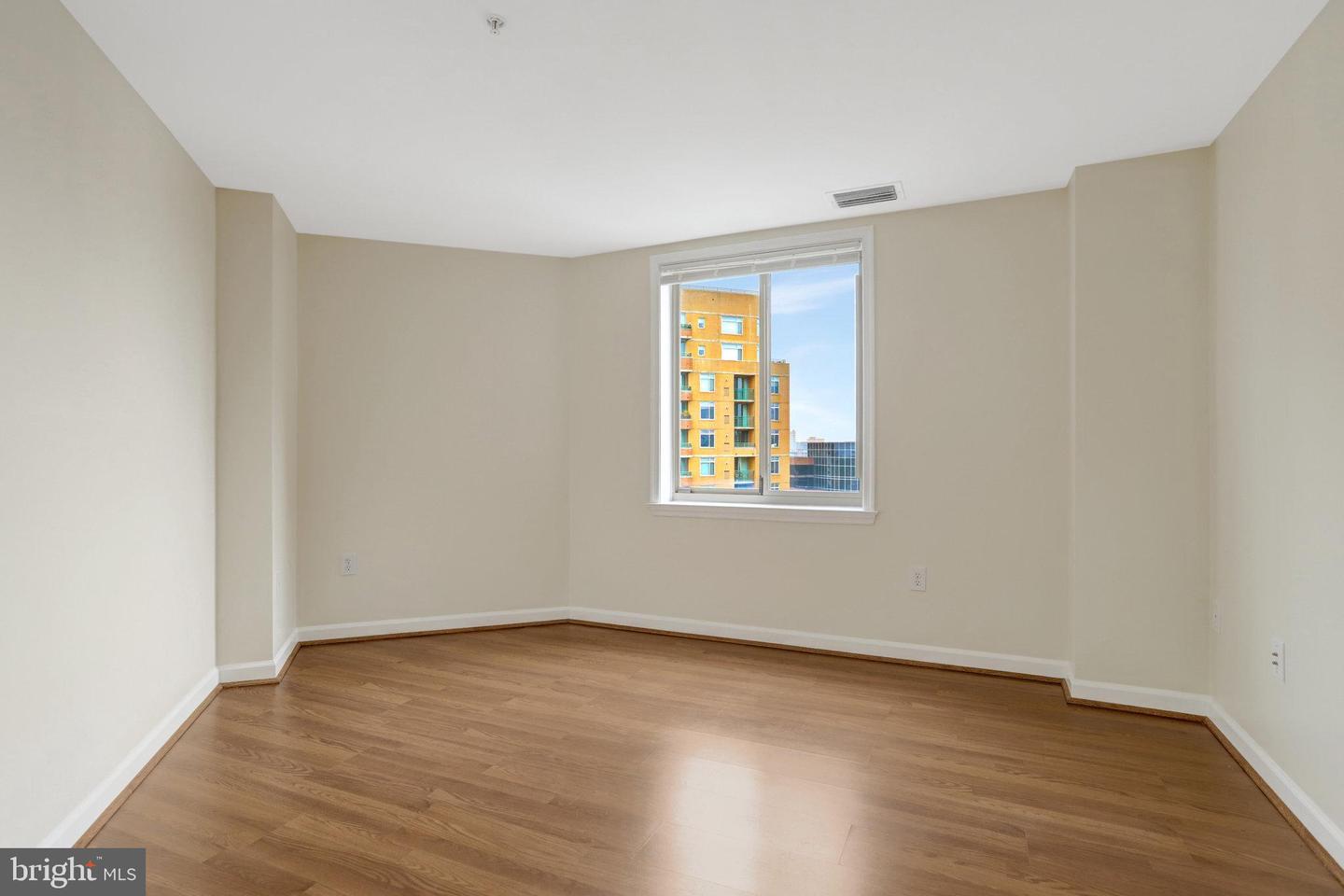 901 N MONROE ST #1408, ARLINGTON, Virginia 22201, 2 Bedrooms Bedrooms, 6 Rooms Rooms,2 BathroomsBathrooms,Residential,For sale,901 N MONROE ST #1408,VAAR2062658 MLS # VAAR2062658 901 N MONROE ST #1408, ARLINGTON, Virginia 22201, 2 Bedrooms Bedrooms, 6 Rooms Rooms,2 BathroomsBathrooms,Residential,For sale,901 N MONROE ST #1408,VAAR2062658 MLS # VAAR2062658