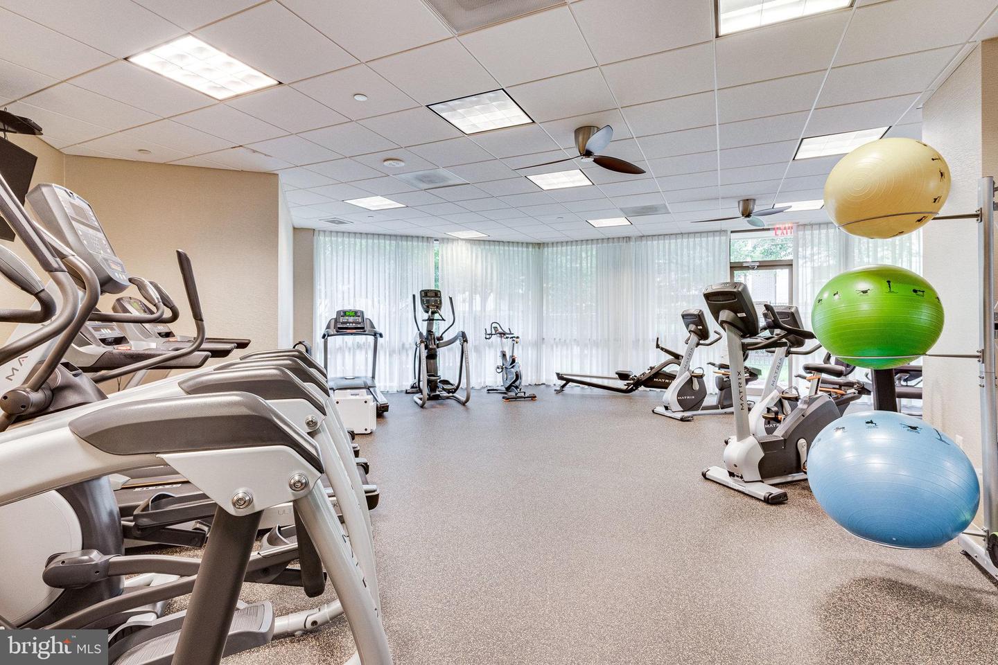 901 N MONROE ST #1408, ARLINGTON, Virginia 22201, 2 Bedrooms Bedrooms, 6 Rooms Rooms,2 BathroomsBathrooms,Residential,For sale,901 N MONROE ST #1408,VAAR2062658 MLS # VAAR2062658 901 N MONROE ST #1408, ARLINGTON, Virginia 22201, 2 Bedrooms Bedrooms, 6 Rooms Rooms,2 BathroomsBathrooms,Residential,For sale,901 N MONROE ST #1408,VAAR2062658 MLS # VAAR2062658