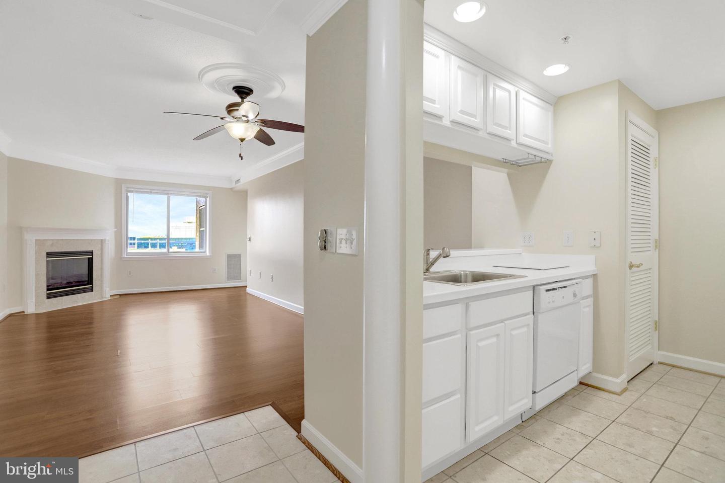 901 N MONROE ST #1408, ARLINGTON, Virginia 22201, 2 Bedrooms Bedrooms, 6 Rooms Rooms,2 BathroomsBathrooms,Residential,For sale,901 N MONROE ST #1408,VAAR2062658 MLS # VAAR2062658 901 N MONROE ST #1408, ARLINGTON, Virginia 22201, 2 Bedrooms Bedrooms, 6 Rooms Rooms,2 BathroomsBathrooms,Residential,For sale,901 N MONROE ST #1408,VAAR2062658 MLS # VAAR2062658