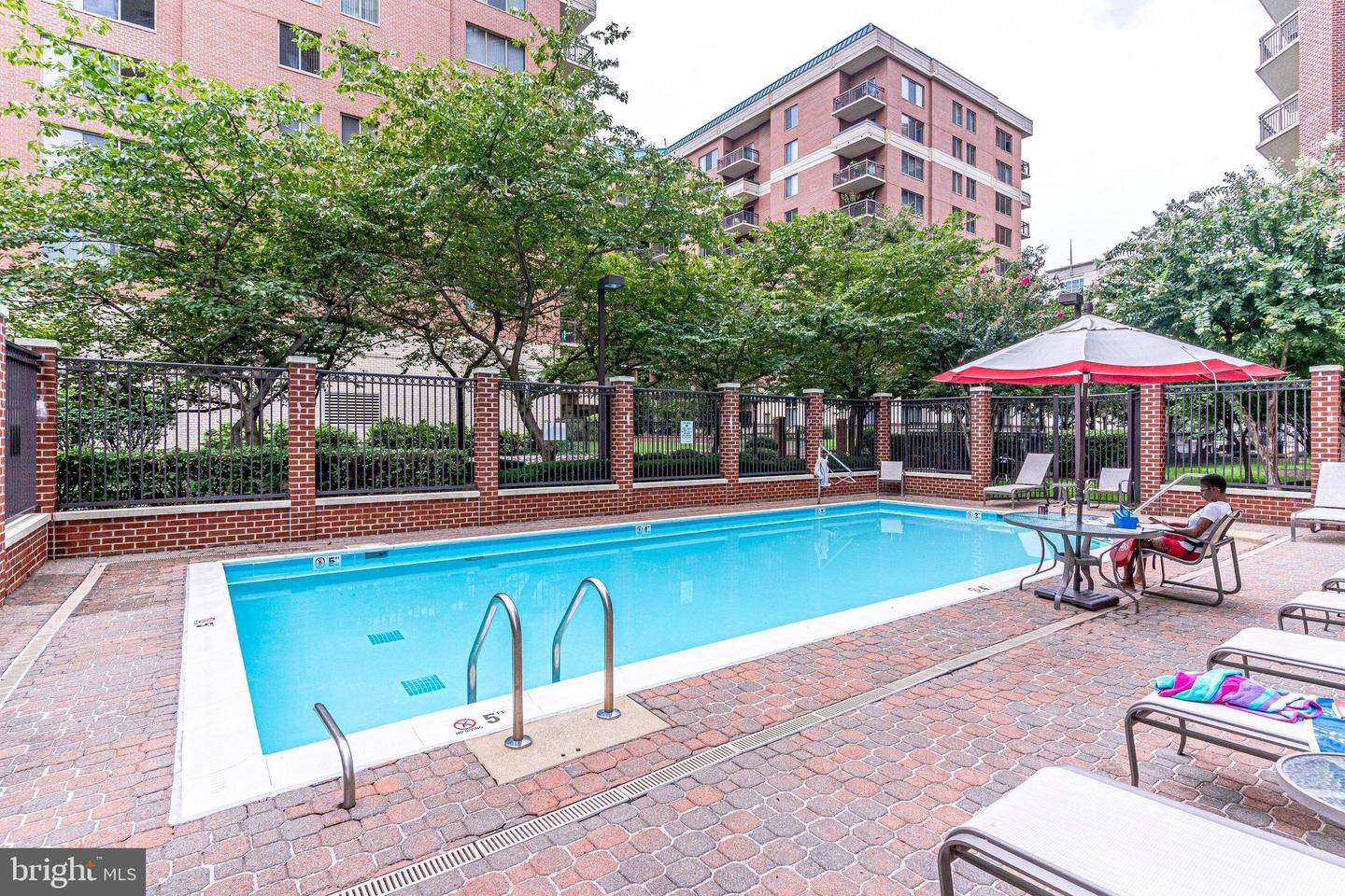 901 N MONROE ST #1408, ARLINGTON, Virginia 22201, 2 Bedrooms Bedrooms, 6 Rooms Rooms,2 BathroomsBathrooms,Residential,For sale,901 N MONROE ST #1408,VAAR2062658 MLS # VAAR2062658 901 N MONROE ST #1408, ARLINGTON, Virginia 22201, 2 Bedrooms Bedrooms, 6 Rooms Rooms,2 BathroomsBathrooms,Residential,For sale,901 N MONROE ST #1408,VAAR2062658 MLS # VAAR2062658