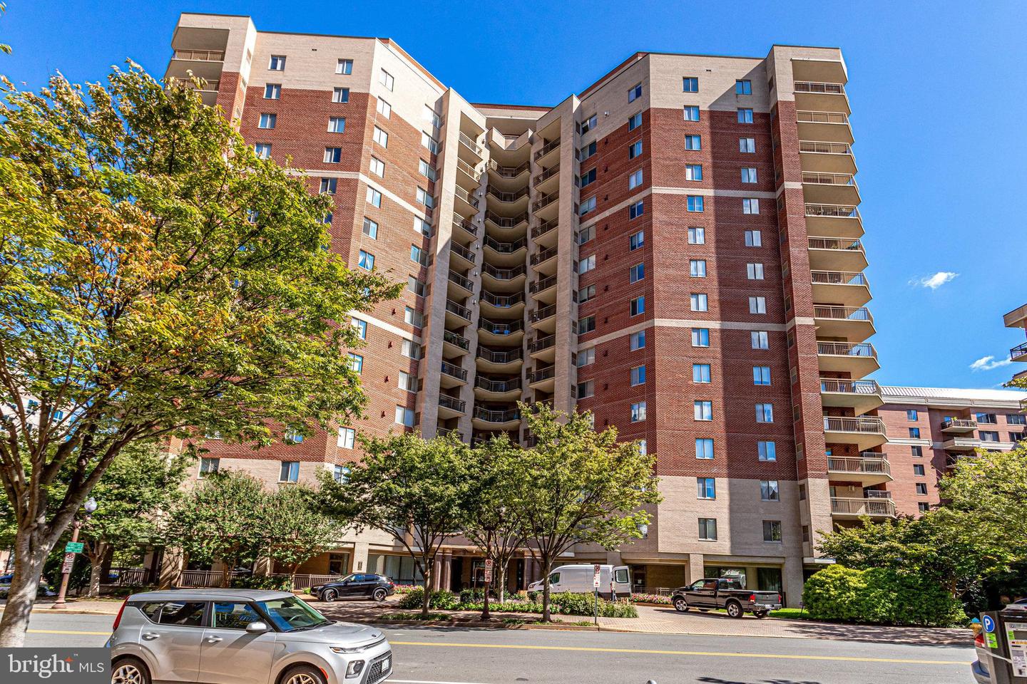 901 N MONROE ST #1408, ARLINGTON, Virginia 22201, 2 Bedrooms Bedrooms, 6 Rooms Rooms,2 BathroomsBathrooms,Residential,For sale,901 N MONROE ST #1408,VAAR2062658 MLS # VAAR2062658 901 N MONROE ST #1408, ARLINGTON, Virginia 22201, 2 Bedrooms Bedrooms, 6 Rooms Rooms,2 BathroomsBathrooms,Residential,For sale,901 N MONROE ST #1408,VAAR2062658 MLS # VAAR2062658