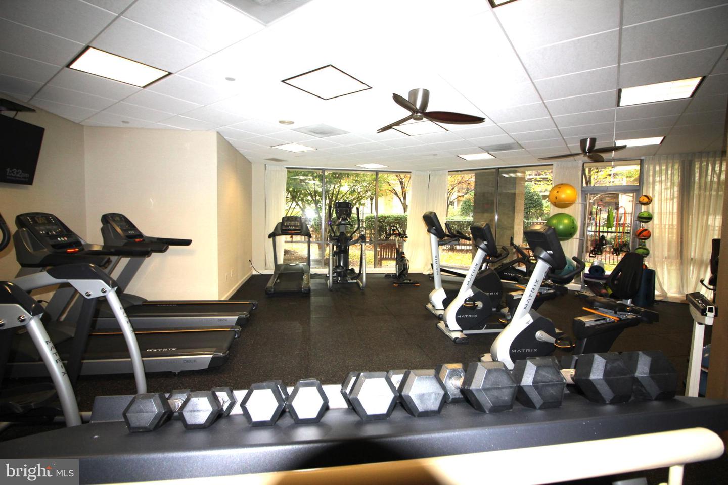 901 N MONROE ST #1408, ARLINGTON, Virginia 22201, 2 Bedrooms Bedrooms, 6 Rooms Rooms,2 BathroomsBathrooms,Residential,For sale,901 N MONROE ST #1408,VAAR2062658 MLS # VAAR2062658 901 N MONROE ST #1408, ARLINGTON, Virginia 22201, 2 Bedrooms Bedrooms, 6 Rooms Rooms,2 BathroomsBathrooms,Residential,For sale,901 N MONROE ST #1408,VAAR2062658 MLS # VAAR2062658