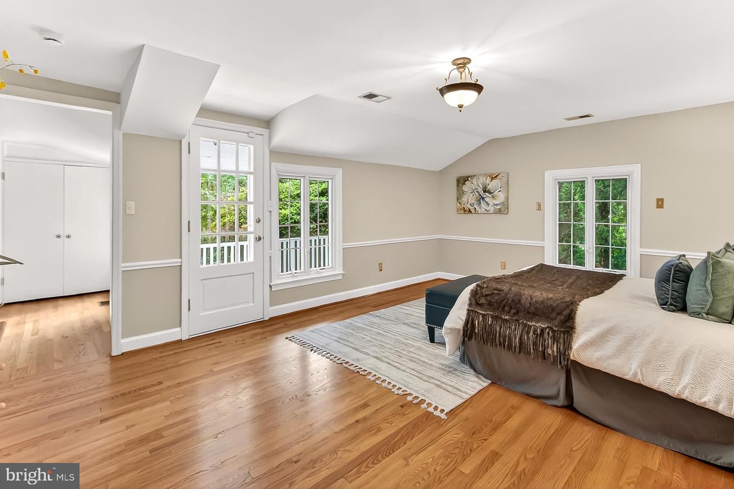 3032 KNOLL DR, FALLS CHURCH, Virginia 22042, 3 Bedrooms Bedrooms, ,3 BathroomsBathrooms,Residential,For sale,3032 KNOLL DR,VAFX2262988 MLS # VAFX2262988