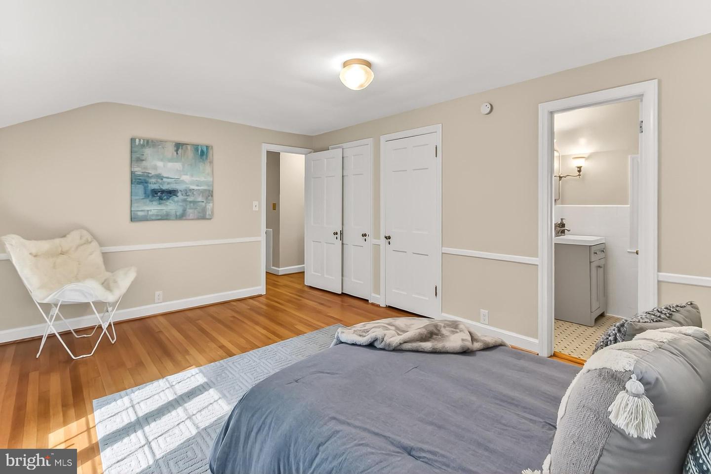 3032 KNOLL DR, FALLS CHURCH, Virginia 22042, 3 Bedrooms Bedrooms, ,3 BathroomsBathrooms,Residential,For sale,3032 KNOLL DR,VAFX2262988 MLS # VAFX2262988