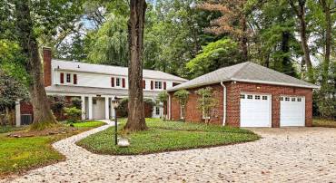 3032 KNOLL DR, FALLS CHURCH, Virginia 22042, 3 Bedrooms Bedrooms, ,3 BathroomsBathrooms,Residential,For sale,3032 KNOLL DR,VAFX2262988 MLS # VAFX2262988
