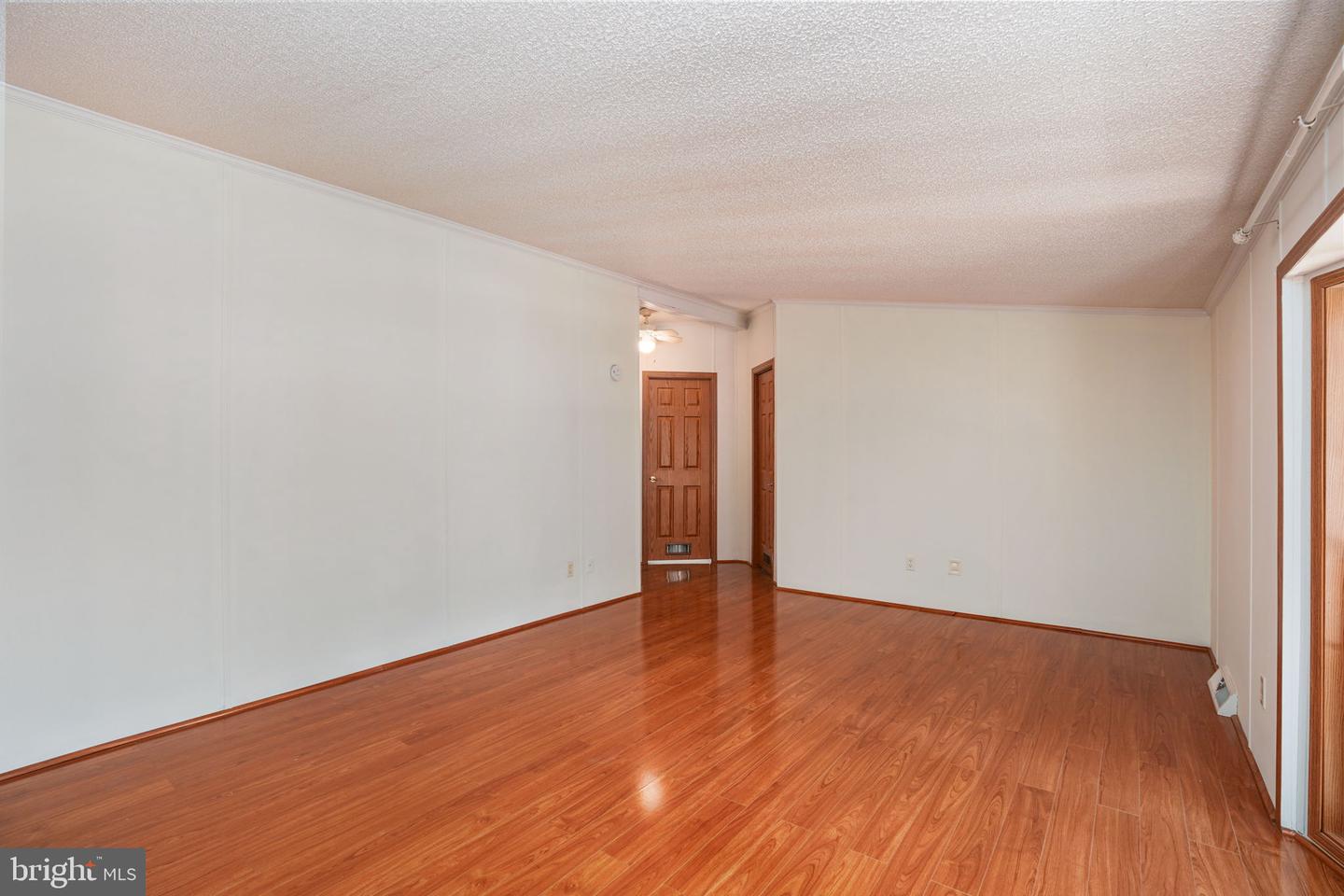 3201 DANBURY CIR, SPOTSYLVANIA, Virginia 22551, 3 Bedrooms Bedrooms, ,2 BathroomsBathrooms,Residential,For sale,3201 DANBURY CIR,VASP2035754 MLS # VASP2035754