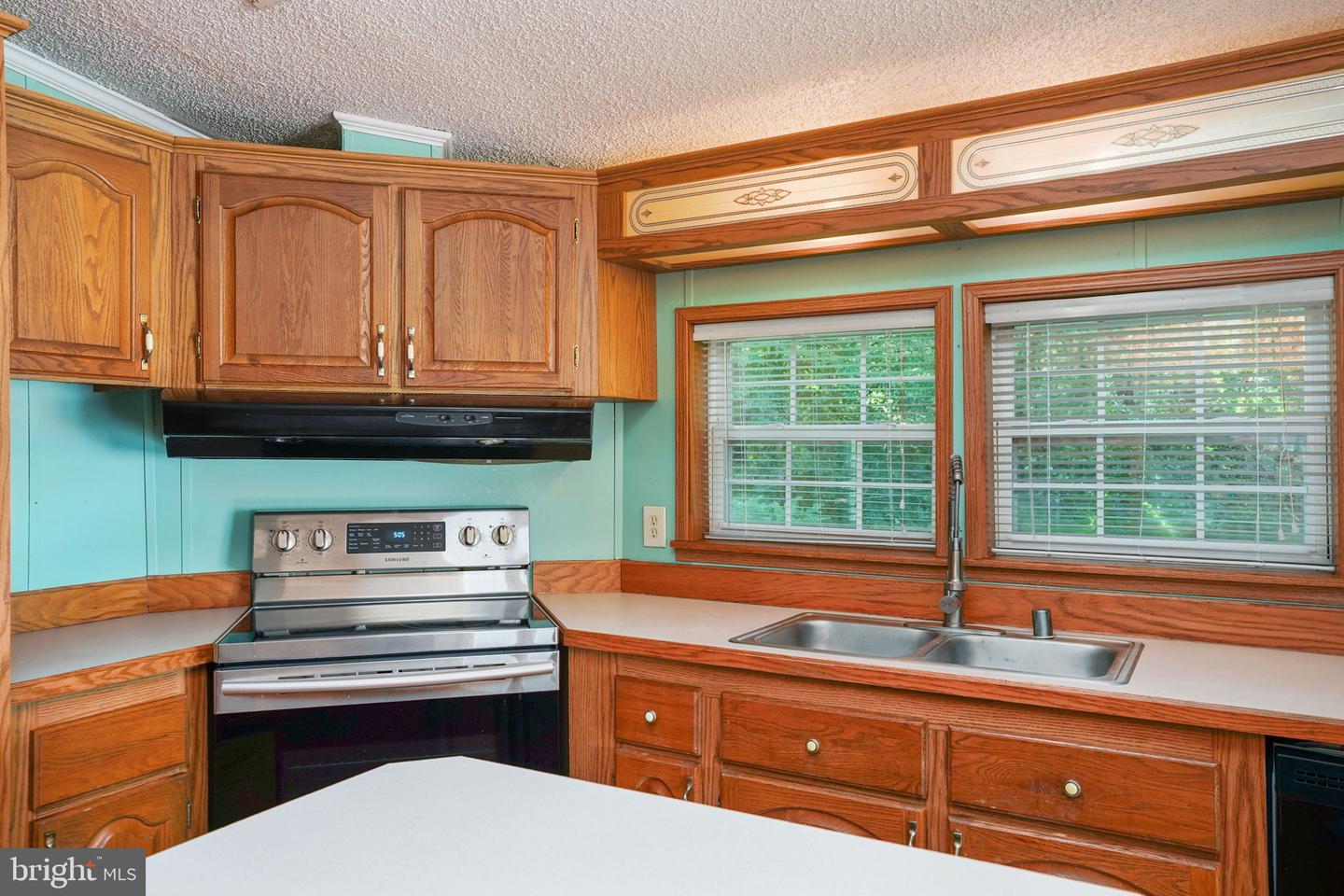 3201 DANBURY CIR, SPOTSYLVANIA, Virginia 22551, 3 Bedrooms Bedrooms, ,2 BathroomsBathrooms,Residential,For sale,3201 DANBURY CIR,VASP2035754 MLS # VASP2035754