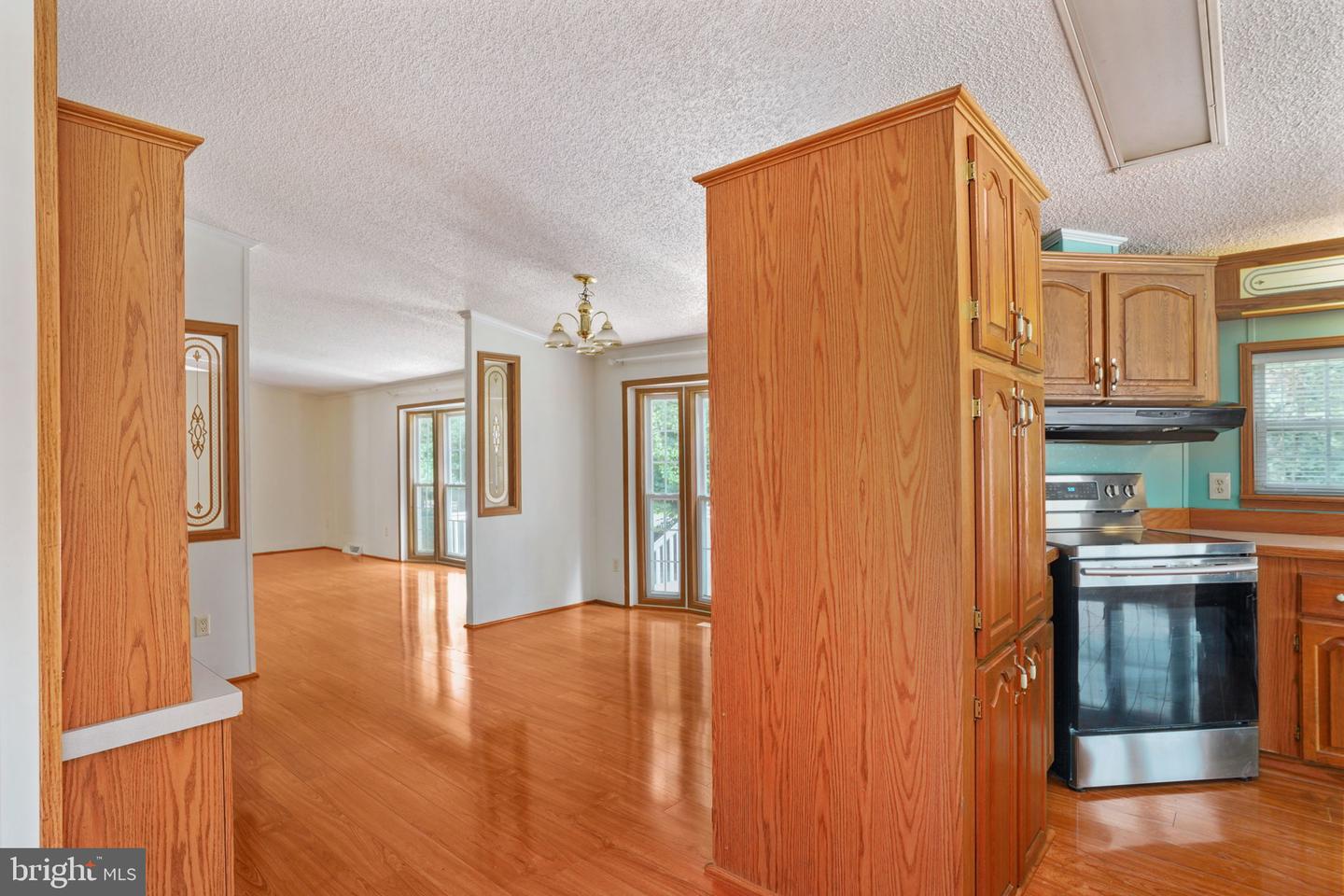 3201 DANBURY CIR, SPOTSYLVANIA, Virginia 22551, 3 Bedrooms Bedrooms, ,2 BathroomsBathrooms,Residential,For sale,3201 DANBURY CIR,VASP2035754 MLS # VASP2035754