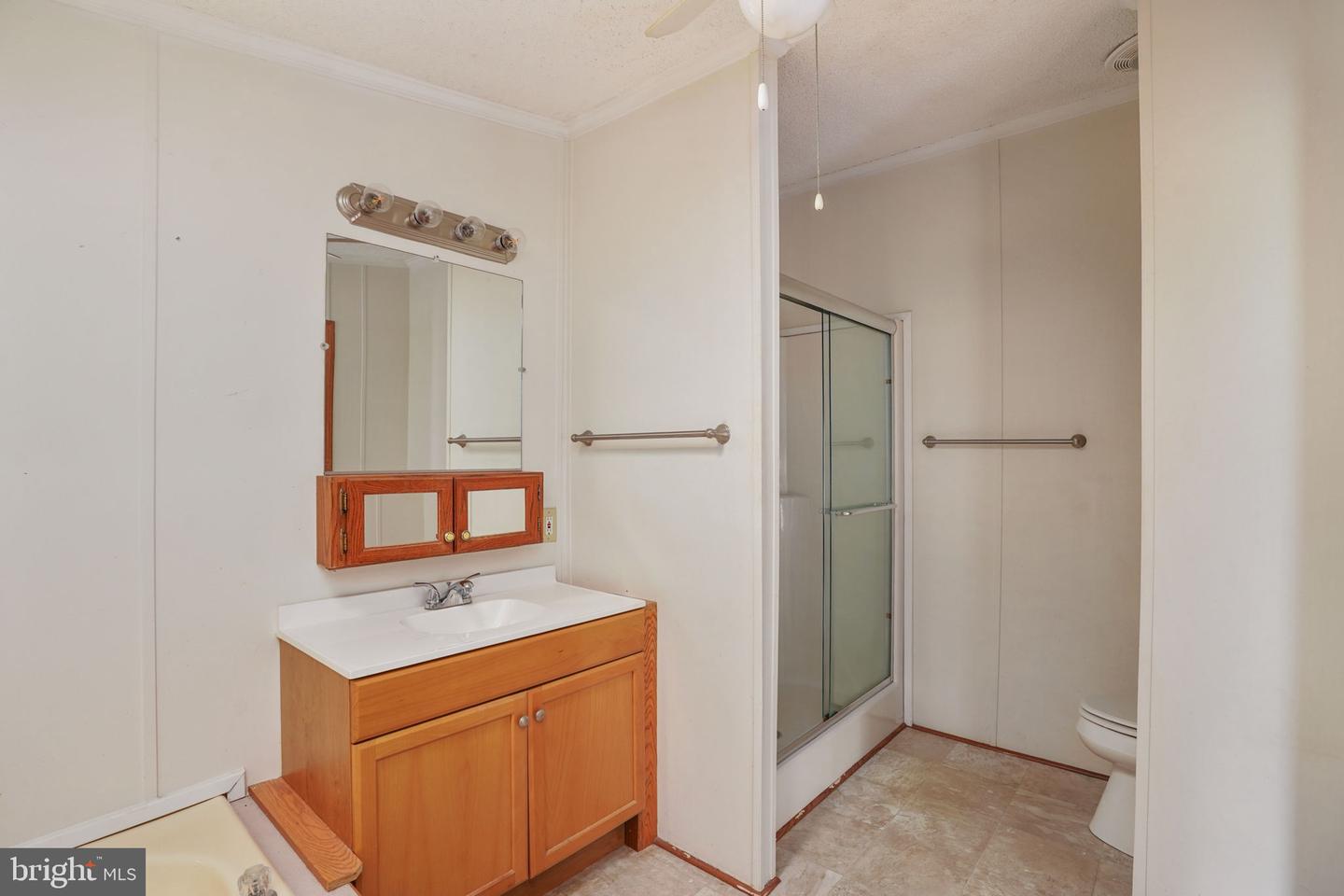 3201 DANBURY CIR, SPOTSYLVANIA, Virginia 22551, 3 Bedrooms Bedrooms, ,2 BathroomsBathrooms,Residential,For sale,3201 DANBURY CIR,VASP2035754 MLS # VASP2035754