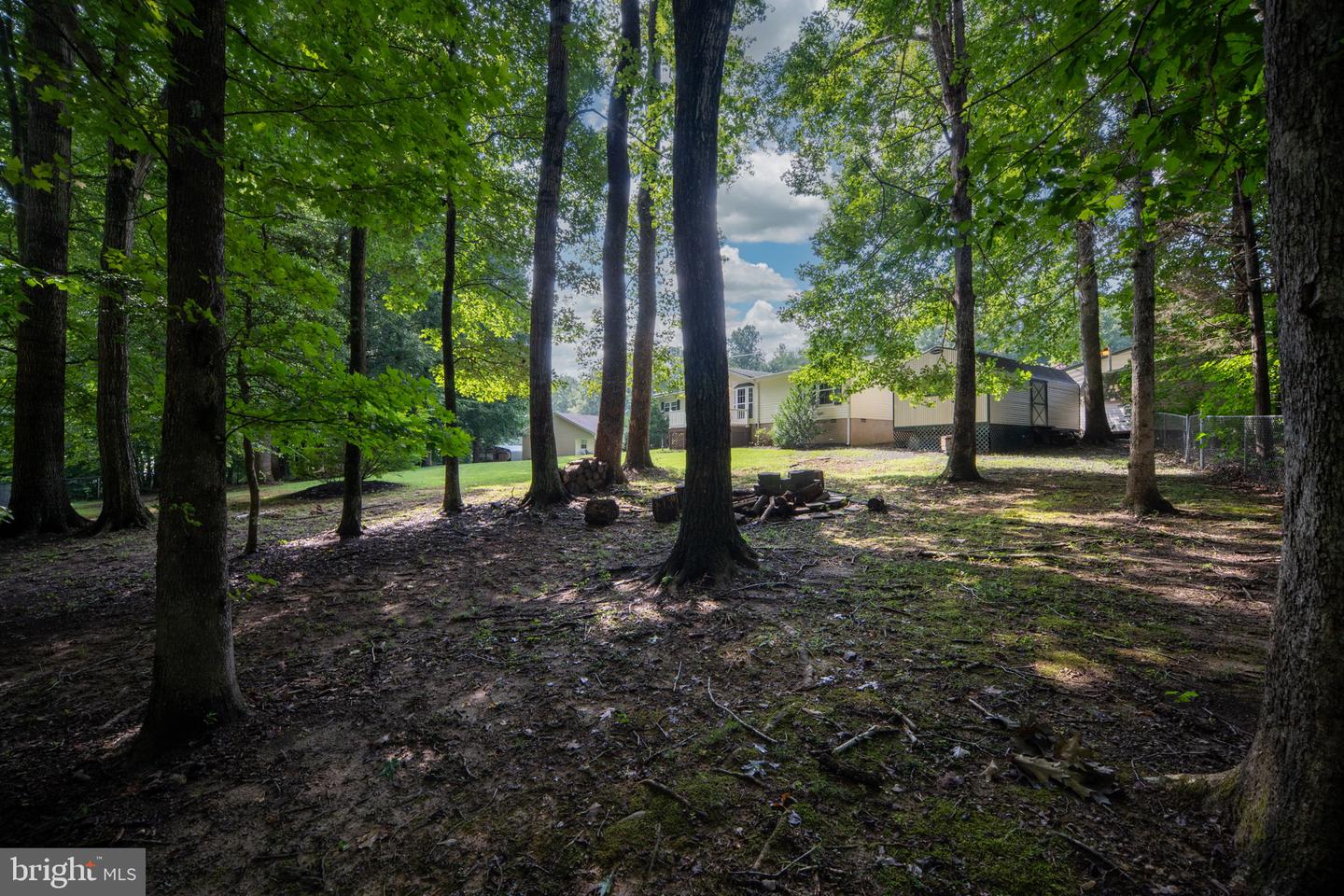 3201 DANBURY CIR, SPOTSYLVANIA, Virginia 22551, 3 Bedrooms Bedrooms, ,2 BathroomsBathrooms,Residential,For sale,3201 DANBURY CIR,VASP2035754 MLS # VASP2035754