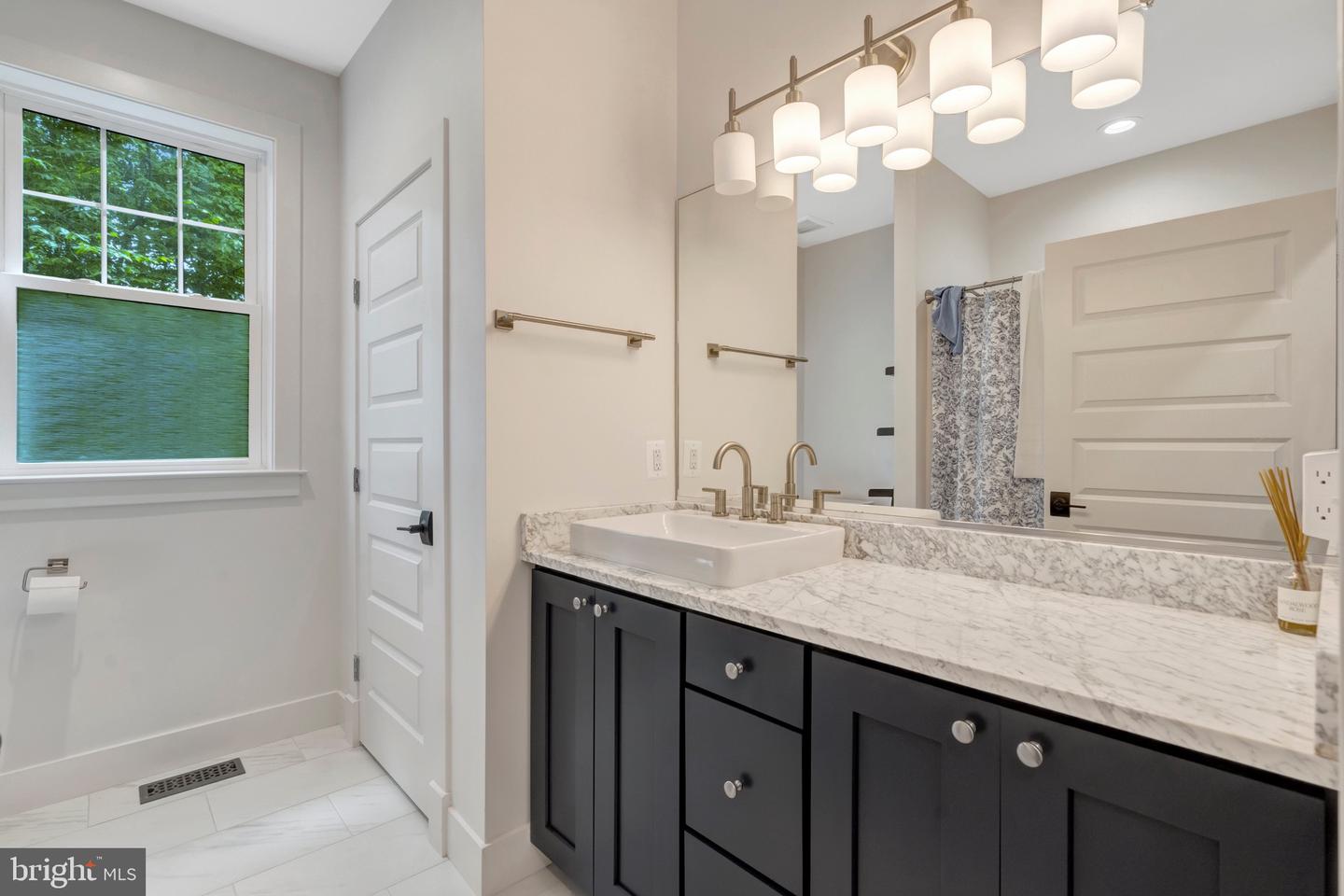 8880 EVELYN DR, MANASSAS, Virginia 20112, 4 Bedrooms Bedrooms, ,2 BathroomsBathrooms,Residential,For sale,8880 EVELYN DR,VAPW2102372 MLS # VAPW2102372