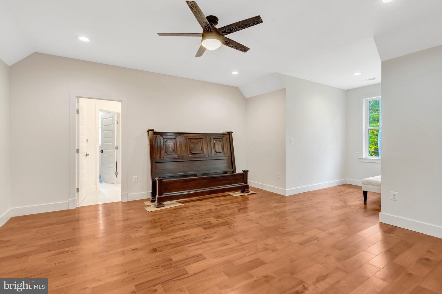 8880 EVELYN DR, MANASSAS, Virginia 20112, 4 Bedrooms Bedrooms, ,2 BathroomsBathrooms,Residential,For sale,8880 EVELYN DR,VAPW2102372 MLS # VAPW2102372