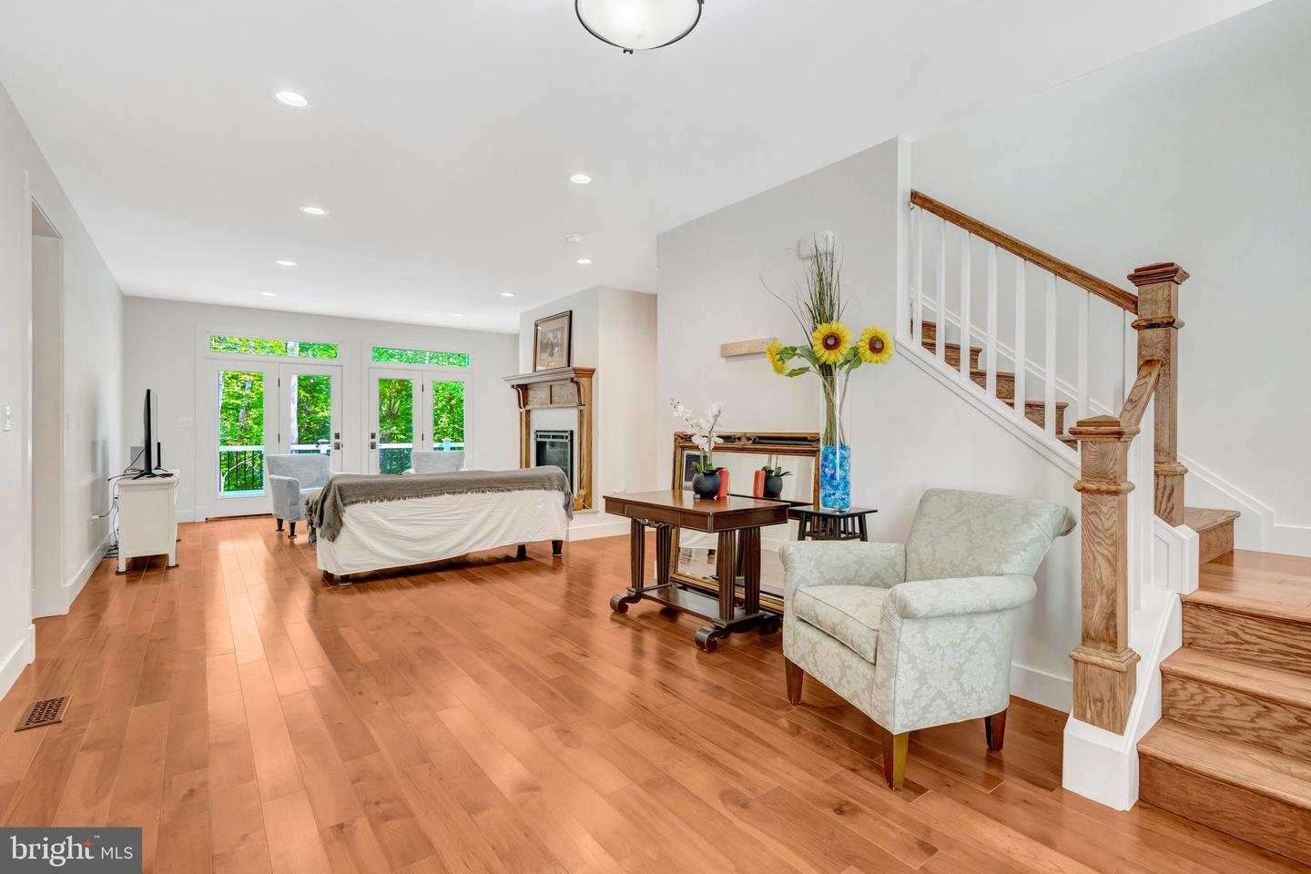 8880 EVELYN DR, MANASSAS, Virginia 20112, 4 Bedrooms Bedrooms, ,2 BathroomsBathrooms,Residential,For sale,8880 EVELYN DR,VAPW2102372 MLS # VAPW2102372