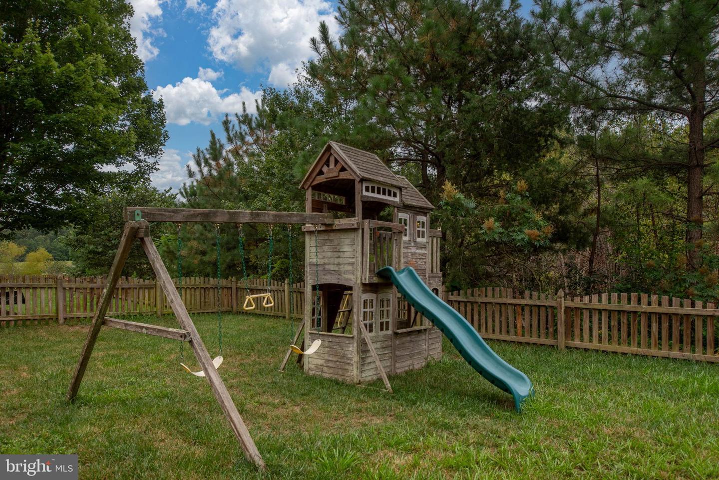 9426 RESERVOIR RD, FREDERICKSBURG, Virginia 22407, 4 Bedrooms Bedrooms, ,3 BathroomsBathrooms,Residential,For sale,9426 RESERVOIR RD,VASP2035760 MLS # VASP2035760