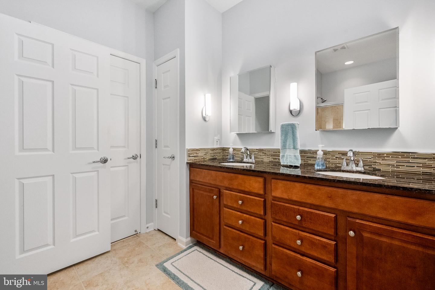 20786 ADAMS MILL PL, ASHBURN, Virginia 20147, 2 Bedrooms Bedrooms, ,2 BathroomsBathrooms,Residential,For sale,20786 ADAMS MILL PL,VALO2105254 MLS # VALO2105254