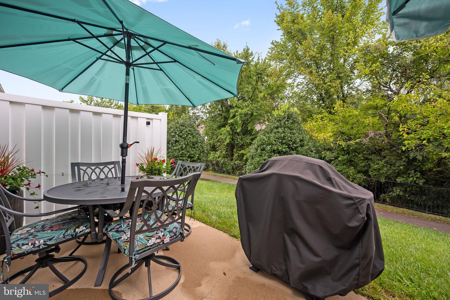 20786 ADAMS MILL PL, ASHBURN, Virginia 20147, 2 Bedrooms Bedrooms, ,2 BathroomsBathrooms,Residential,For sale,20786 ADAMS MILL PL,VALO2105254 MLS # VALO2105254