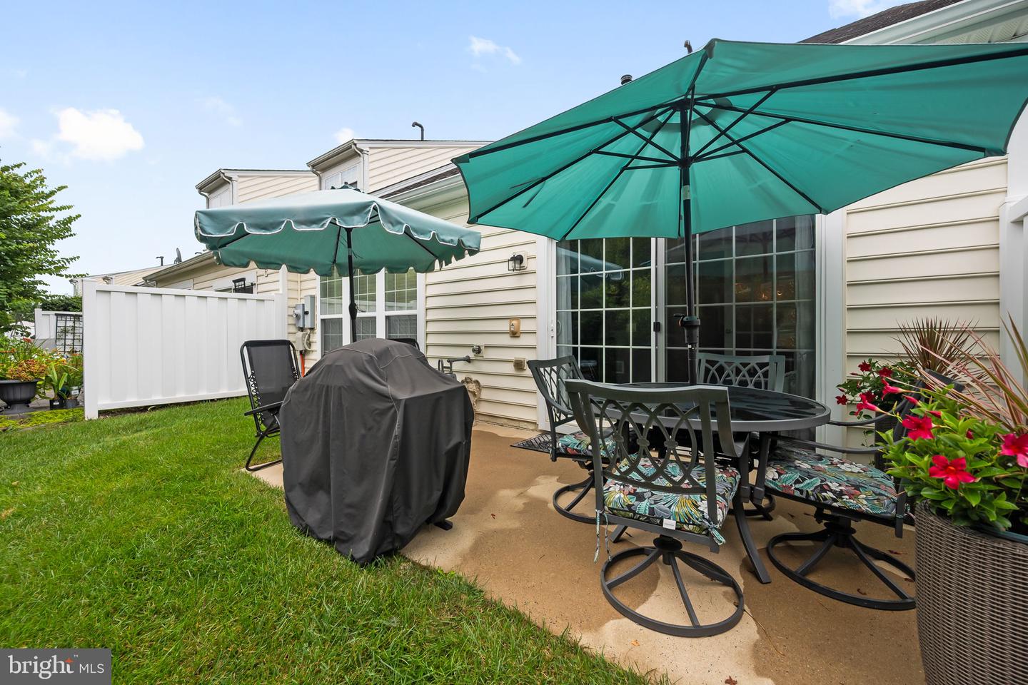 20786 ADAMS MILL PL, ASHBURN, Virginia 20147, 2 Bedrooms Bedrooms, ,2 BathroomsBathrooms,Residential,For sale,20786 ADAMS MILL PL,VALO2105254 MLS # VALO2105254