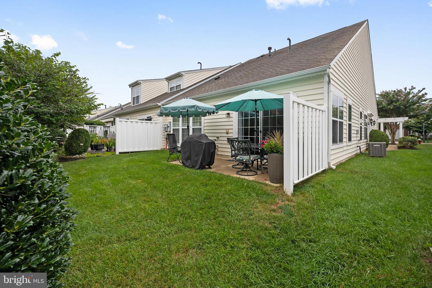 20786 ADAMS MILL PL, ASHBURN, Virginia 20147, 2 Bedrooms Bedrooms, ,2 BathroomsBathrooms,Residential,For sale,20786 ADAMS MILL PL,VALO2105254 MLS # VALO2105254