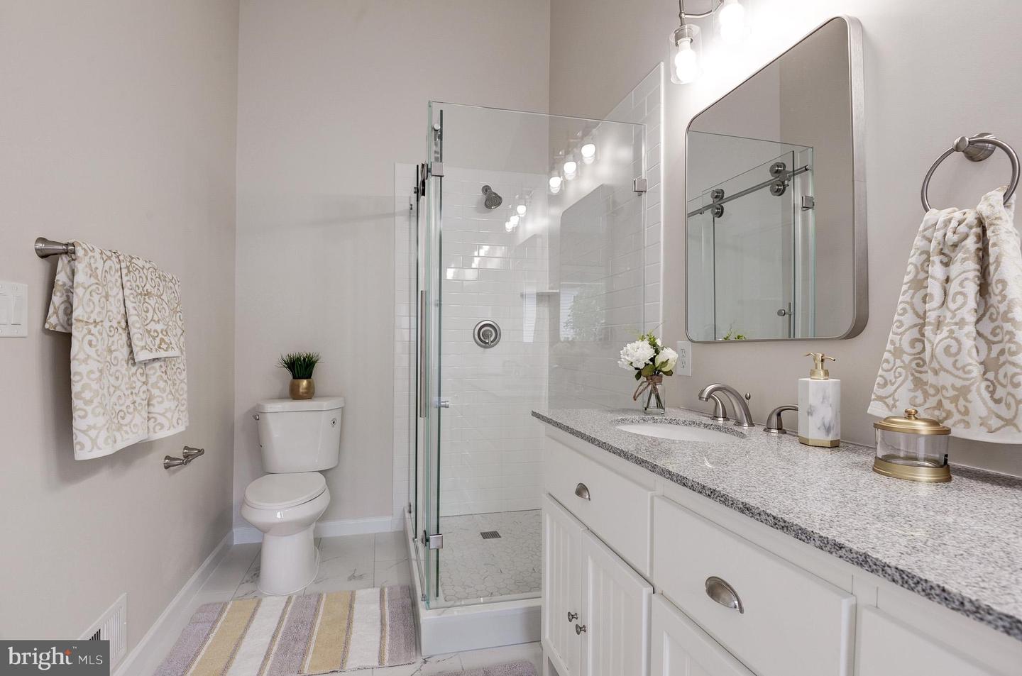 4117 BROOKGREEN DR, FAIRFAX, Virginia 22033, 3 Bedrooms Bedrooms, ,3 BathroomsBathrooms,Residential,For sale,4117 BROOKGREEN DR,VAFX2263038 MLS # VAFX2263038