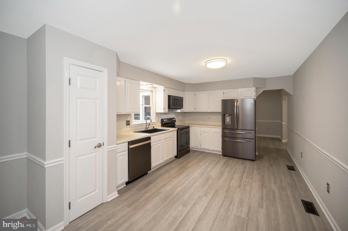 10508 CHESTERWOOD DR, SPOTSYLVANIA, Virginia 22553, 4 Bedrooms Bedrooms, ,2 BathroomsBathrooms,Residential,For sale,10508 CHESTERWOOD DR,VASP2035768 MLS # VASP2035768