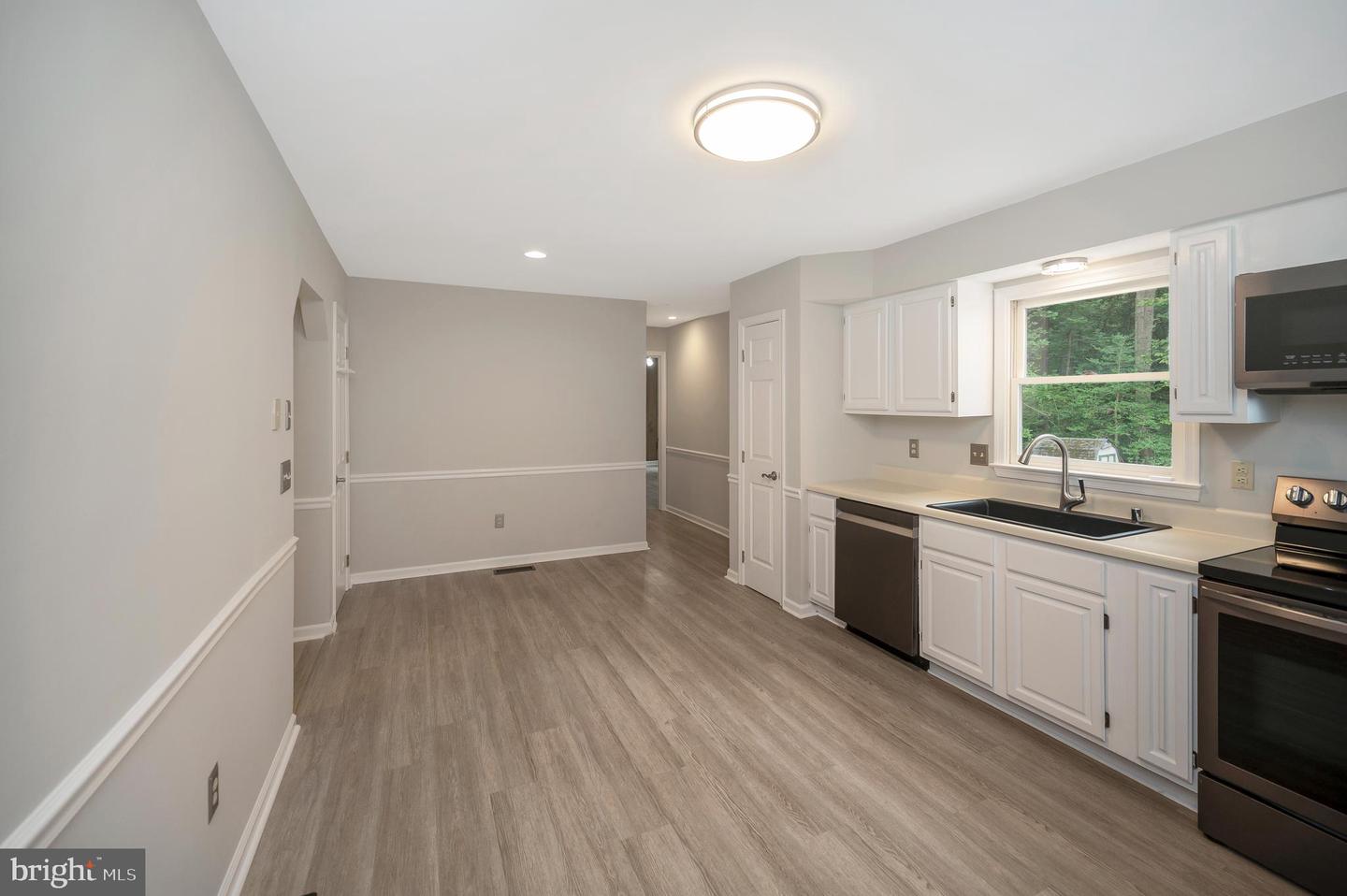 10508 CHESTERWOOD DR, SPOTSYLVANIA, Virginia 22553, 4 Bedrooms Bedrooms, ,2 BathroomsBathrooms,Residential,For sale,10508 CHESTERWOOD DR,VASP2035768 MLS # VASP2035768