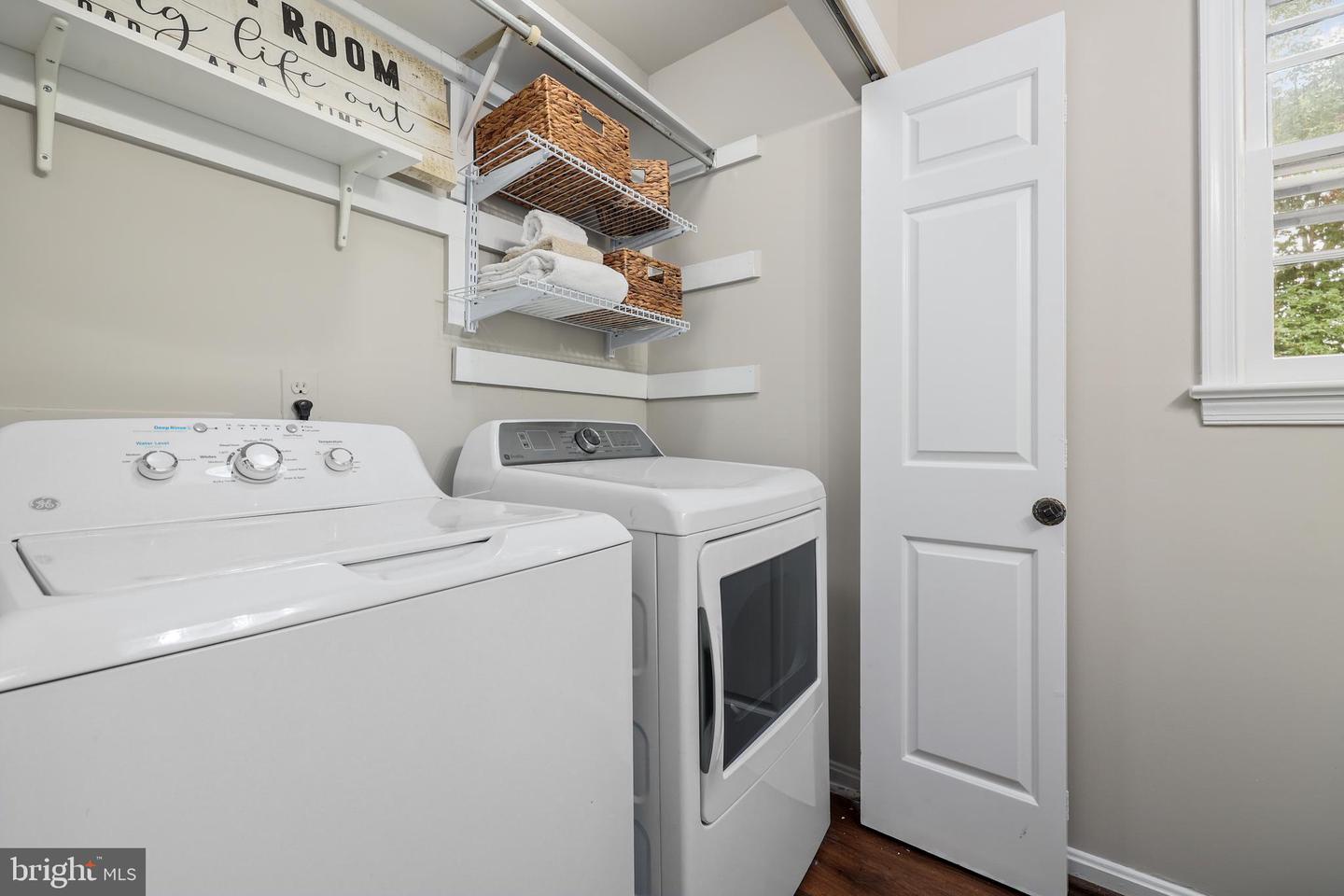 11990 FARRABOW LN, WOODBRIDGE, Virginia 22192, 4 Bedrooms Bedrooms, ,3 BathroomsBathrooms,Residential,For sale,11990 FARRABOW LN,VAPW2102428 MLS # VAPW2102428