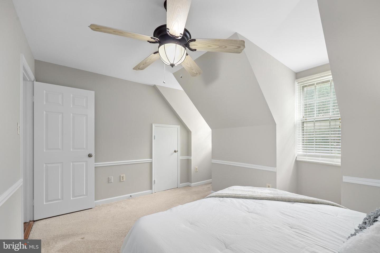 11990 FARRABOW LN, WOODBRIDGE, Virginia 22192, 4 Bedrooms Bedrooms, ,3 BathroomsBathrooms,Residential,For sale,11990 FARRABOW LN,VAPW2102428 MLS # VAPW2102428