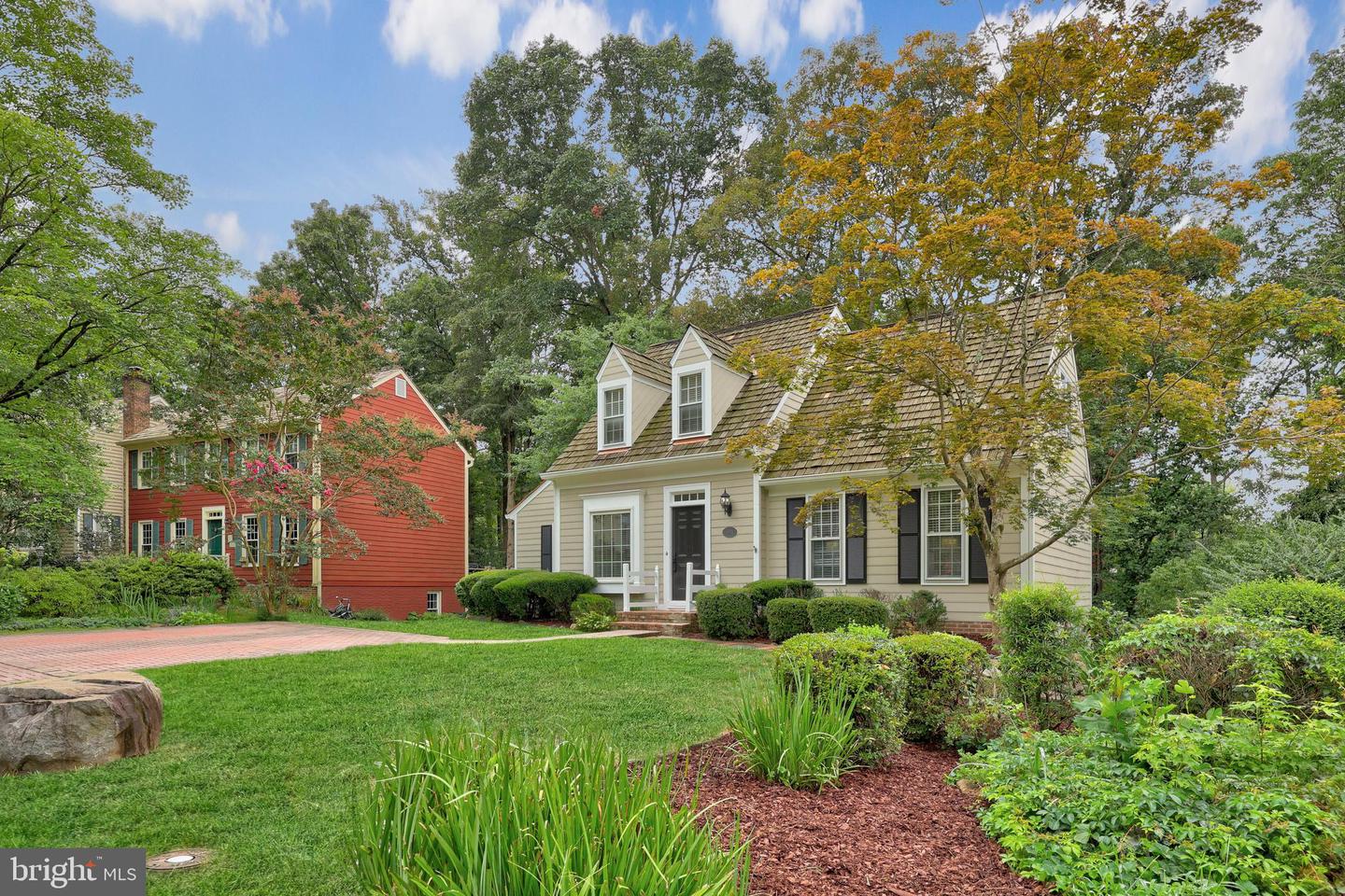 11990 FARRABOW LN, WOODBRIDGE, Virginia 22192, 4 Bedrooms Bedrooms, ,3 BathroomsBathrooms,Residential,For sale,11990 FARRABOW LN,VAPW2102428 MLS # VAPW2102428