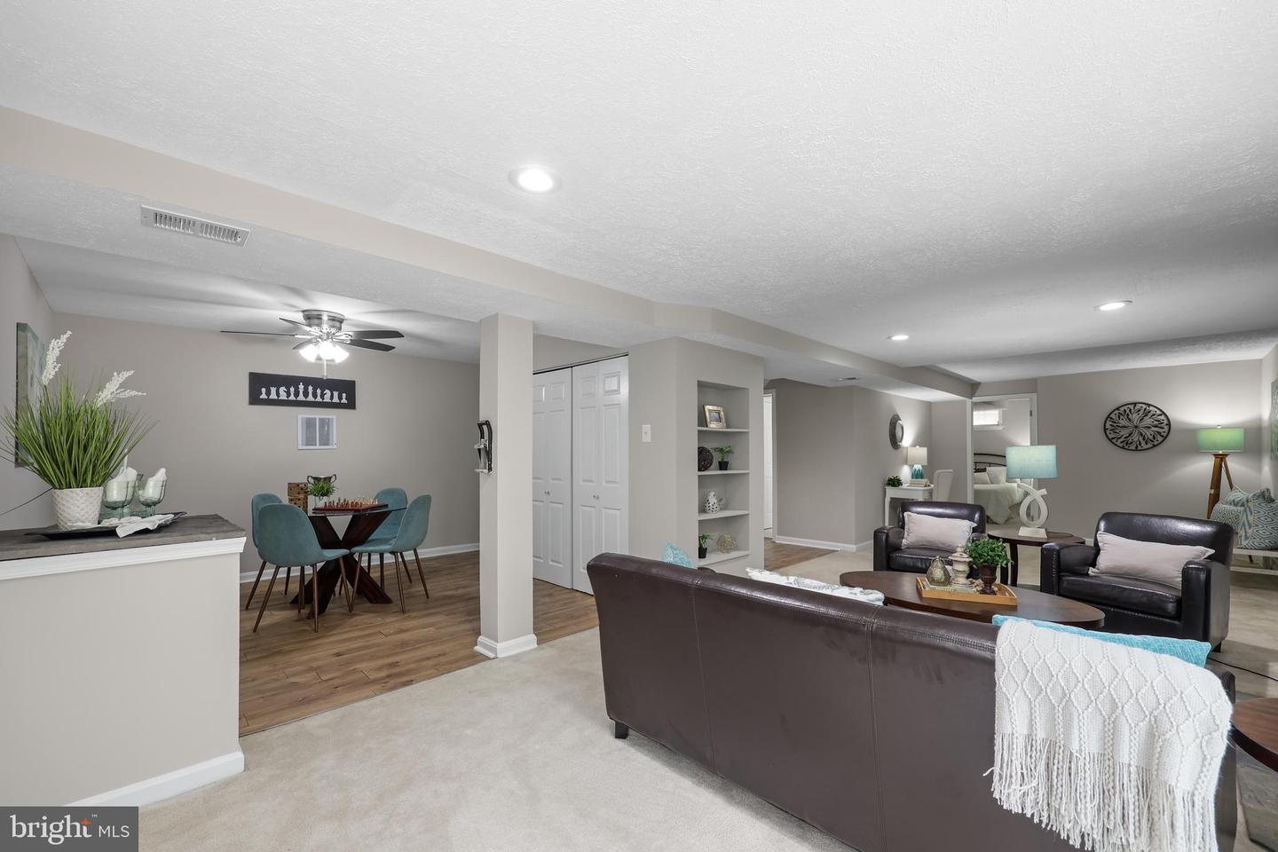 11990 FARRABOW LN, WOODBRIDGE, Virginia 22192, 4 Bedrooms Bedrooms, ,3 BathroomsBathrooms,Residential,For sale,11990 FARRABOW LN,VAPW2102428 MLS # VAPW2102428