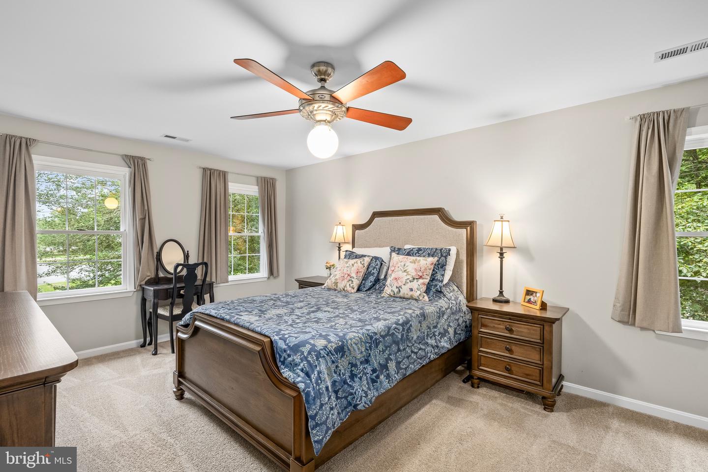 31 EVANSHIRE DR, FREDERICKSBURG, Virginia 22406, 4 Bedrooms Bedrooms, ,3 BathroomsBathrooms,Residential,For sale,31 EVANSHIRE DR,VAST2042110 MLS # VAST2042110