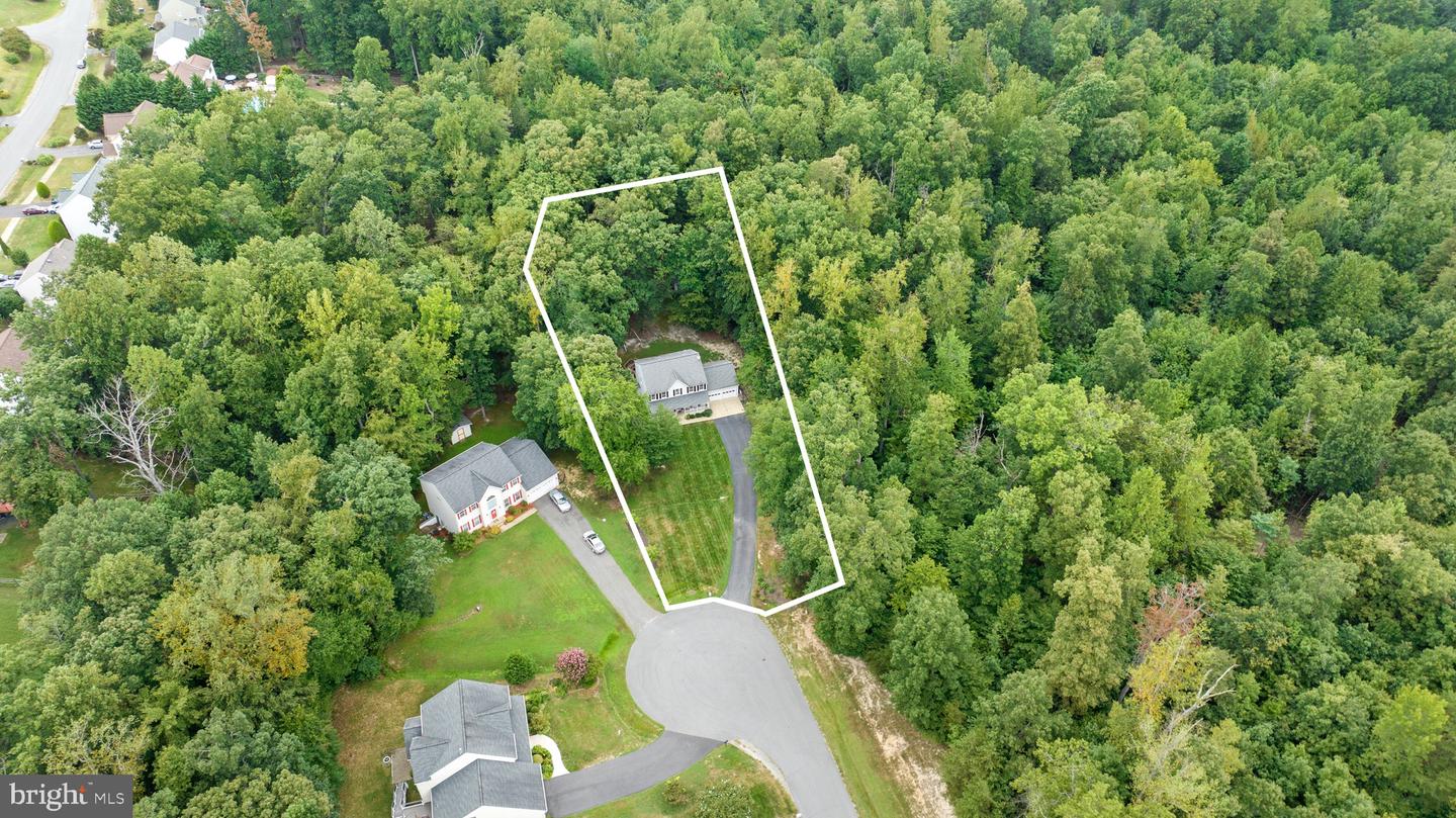 31 EVANSHIRE DR, FREDERICKSBURG, Virginia 22406, 4 Bedrooms Bedrooms, ,3 BathroomsBathrooms,Residential,For sale,31 EVANSHIRE DR,VAST2042110 MLS # VAST2042110