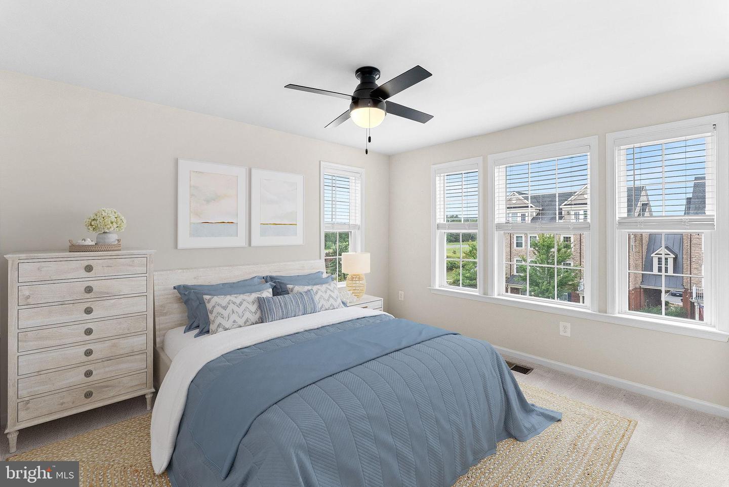 42621 CAPITOL VIEW TER, BROADLANDS, Virginia 20148, 3 Bedrooms Bedrooms, 11 Rooms Rooms,2 BathroomsBathrooms,Residential,For sale,42621 CAPITOL VIEW TER,VALO2105272 MLS # VALO2105272