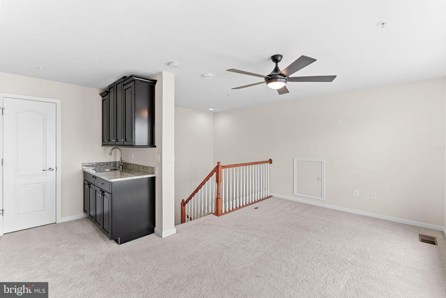 42621 CAPITOL VIEW TER, BROADLANDS, Virginia 20148, 3 Bedrooms Bedrooms, 11 Rooms Rooms,2 BathroomsBathrooms,Residential,For sale,42621 CAPITOL VIEW TER,VALO2105272 MLS # VALO2105272