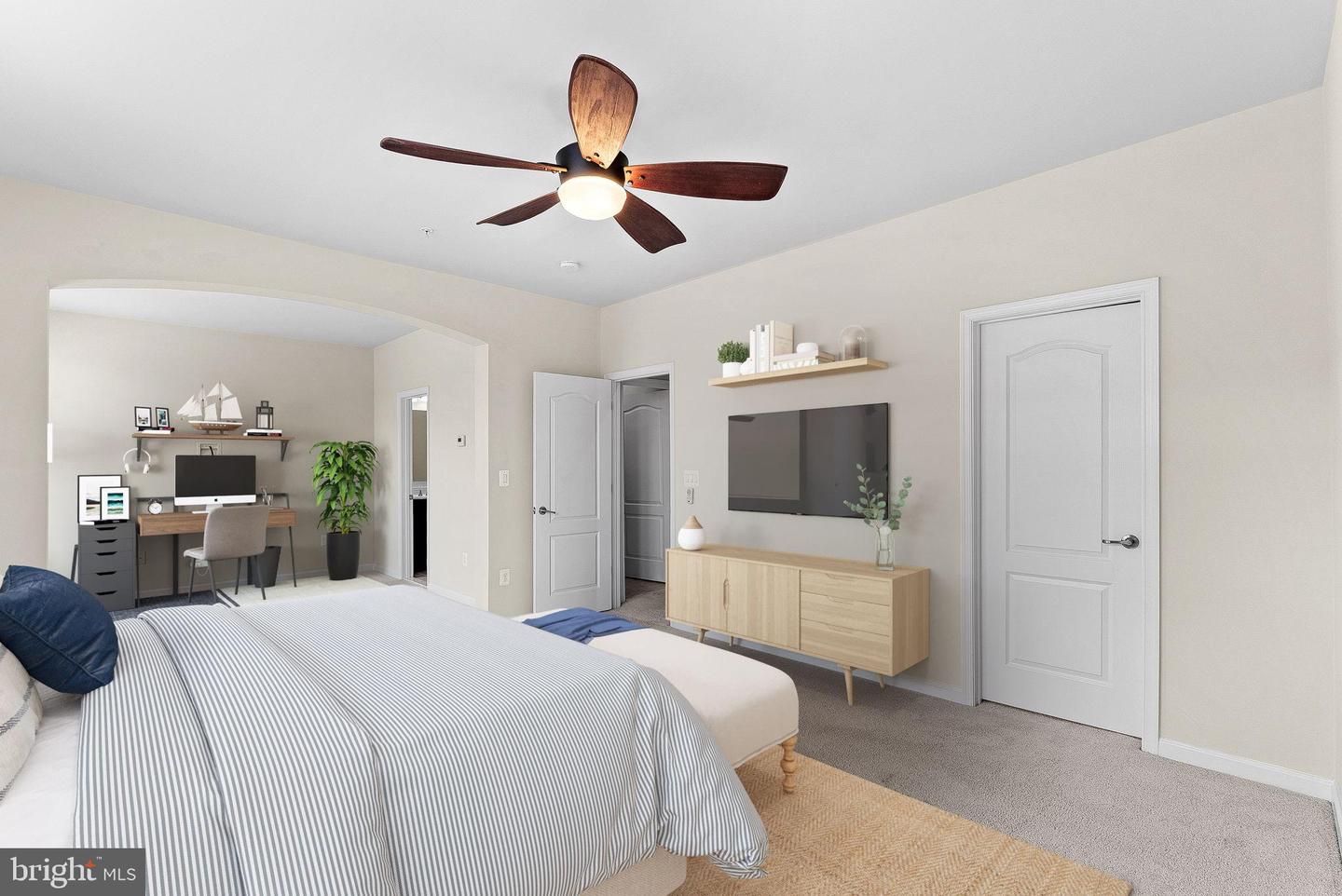42621 CAPITOL VIEW TER, BROADLANDS, Virginia 20148, 3 Bedrooms Bedrooms, 11 Rooms Rooms,2 BathroomsBathrooms,Residential,For sale,42621 CAPITOL VIEW TER,VALO2105272 MLS # VALO2105272