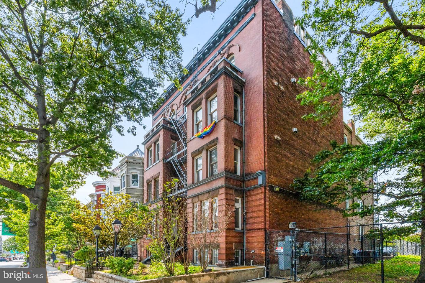 115 NEW YORK AVE NW #9, WASHINGTON, District Of Columbia 20001, 2 Bedrooms Bedrooms, ,2 BathroomsBathrooms,Residential,For sale,115 NEW YORK AVE NW #9,DCDC2216592 MLS # DCDC2216592