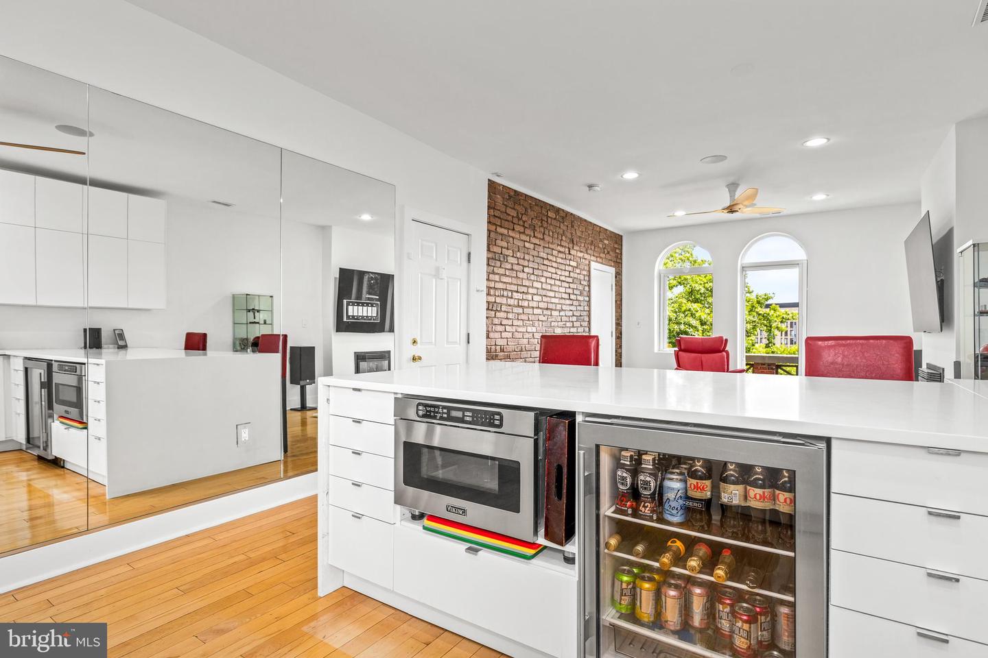 115 NEW YORK AVE NW #9, WASHINGTON, District Of Columbia 20001, 2 Bedrooms Bedrooms, ,2 BathroomsBathrooms,Residential,For sale,115 NEW YORK AVE NW #9,DCDC2216592 MLS # DCDC2216592