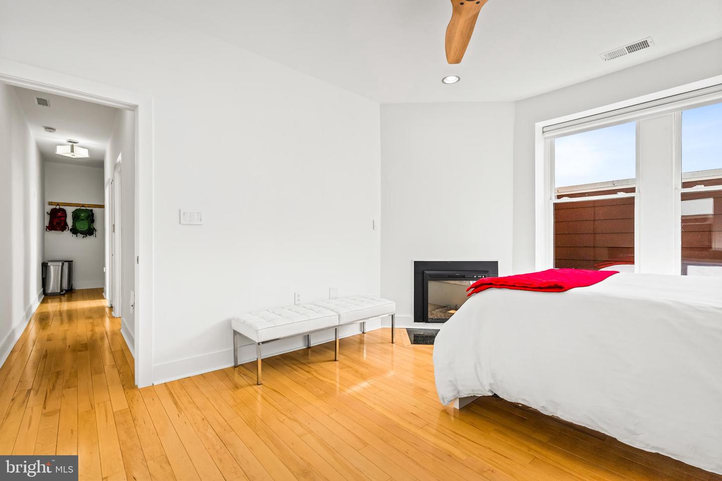 115 NEW YORK AVE NW #9, WASHINGTON, District Of Columbia 20001, 2 Bedrooms Bedrooms, ,2 BathroomsBathrooms,Residential,For sale,115 NEW YORK AVE NW #9,DCDC2216592 MLS # DCDC2216592