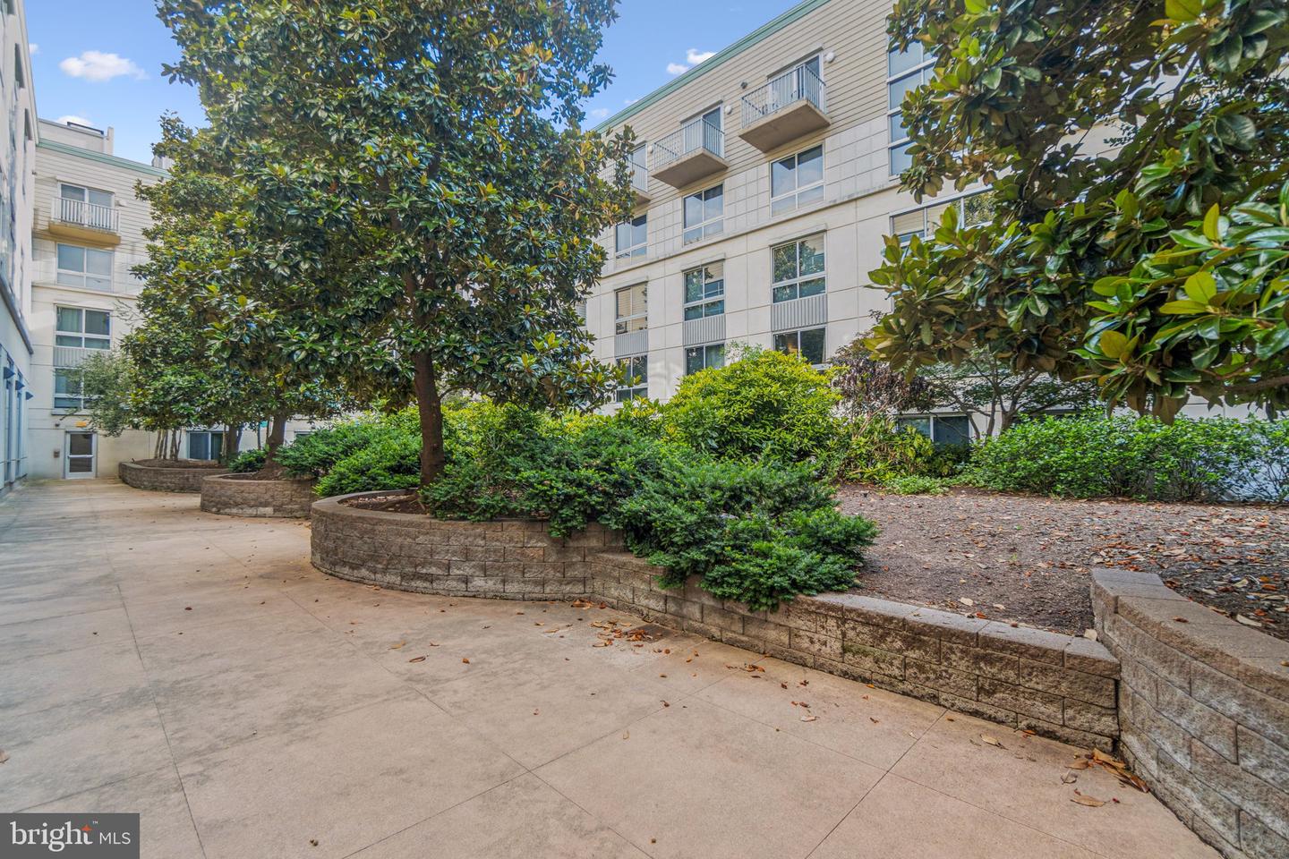 777 7TH ST NW #1024, WASHINGTON, District Of Columbia 20001, 2 Bedrooms Bedrooms, ,2 BathroomsBathrooms,Residential,For sale,777 7TH ST NW #1024,DCDC2216606 MLS # DCDC2216606