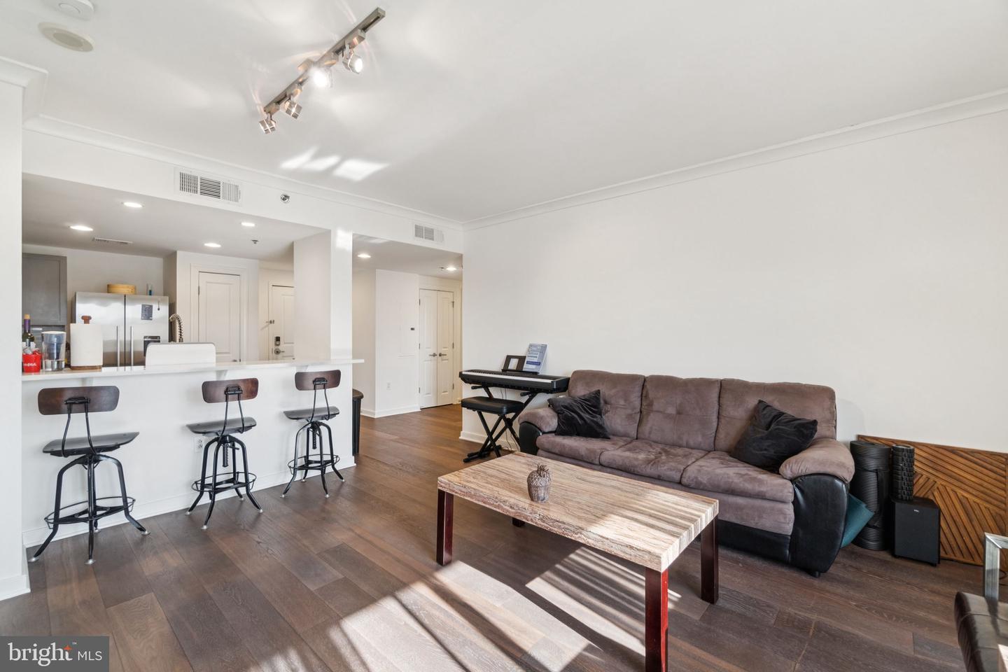 777 7TH ST NW #1024, WASHINGTON, District Of Columbia 20001, 2 Bedrooms Bedrooms, ,2 BathroomsBathrooms,Residential,For sale,777 7TH ST NW #1024,DCDC2216606 MLS # DCDC2216606