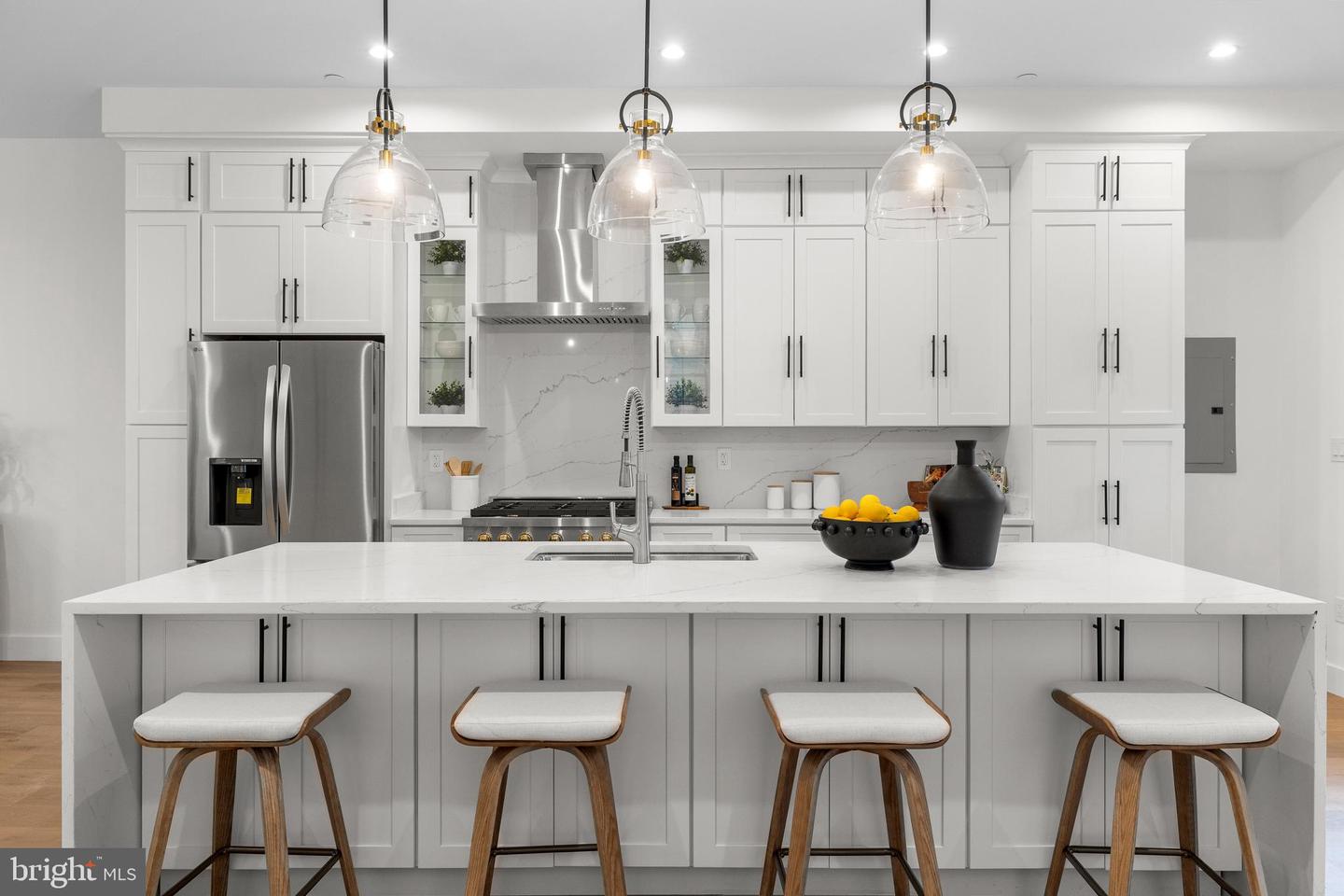 3916 8TH ST NW #B, WASHINGTON, District Of Columbia 20011, 3 Bedrooms Bedrooms, ,3 BathroomsBathrooms,Residential,For sale,3916 8TH ST NW #B,DCDC2216614 MLS # DCDC2216614