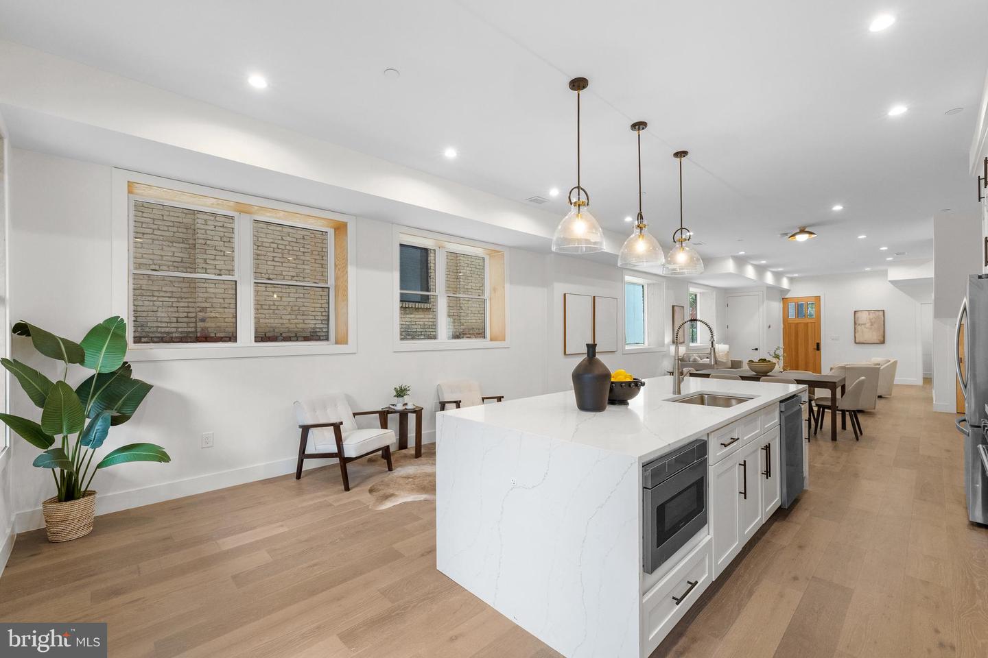 3916 8TH ST NW #B, WASHINGTON, District Of Columbia 20011, 3 Bedrooms Bedrooms, ,3 BathroomsBathrooms,Residential,For sale,3916 8TH ST NW #B,DCDC2216614 MLS # DCDC2216614