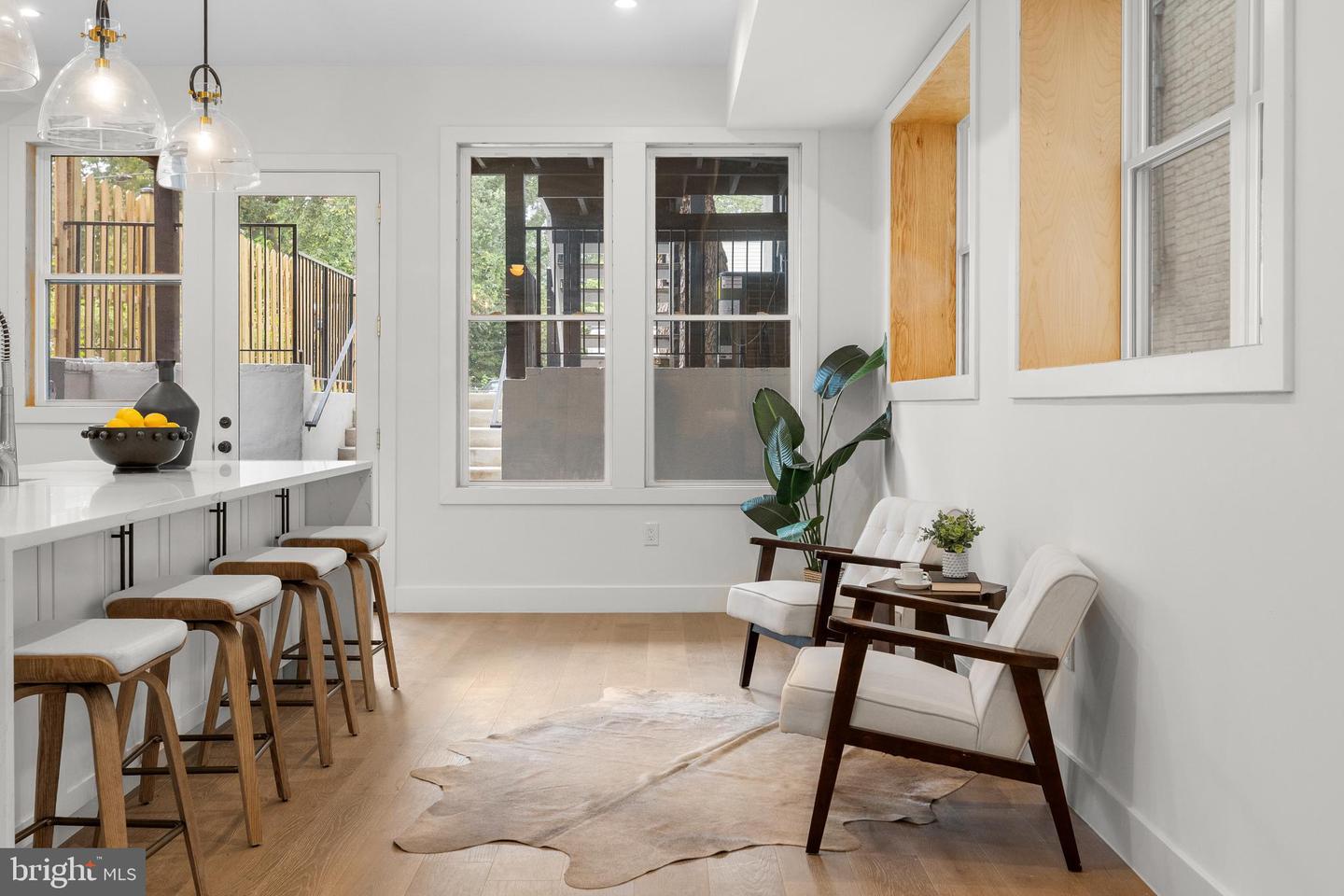 3916 8TH ST NW #B, WASHINGTON, District Of Columbia 20011, 3 Bedrooms Bedrooms, ,3 BathroomsBathrooms,Residential,For sale,3916 8TH ST NW #B,DCDC2216614 MLS # DCDC2216614