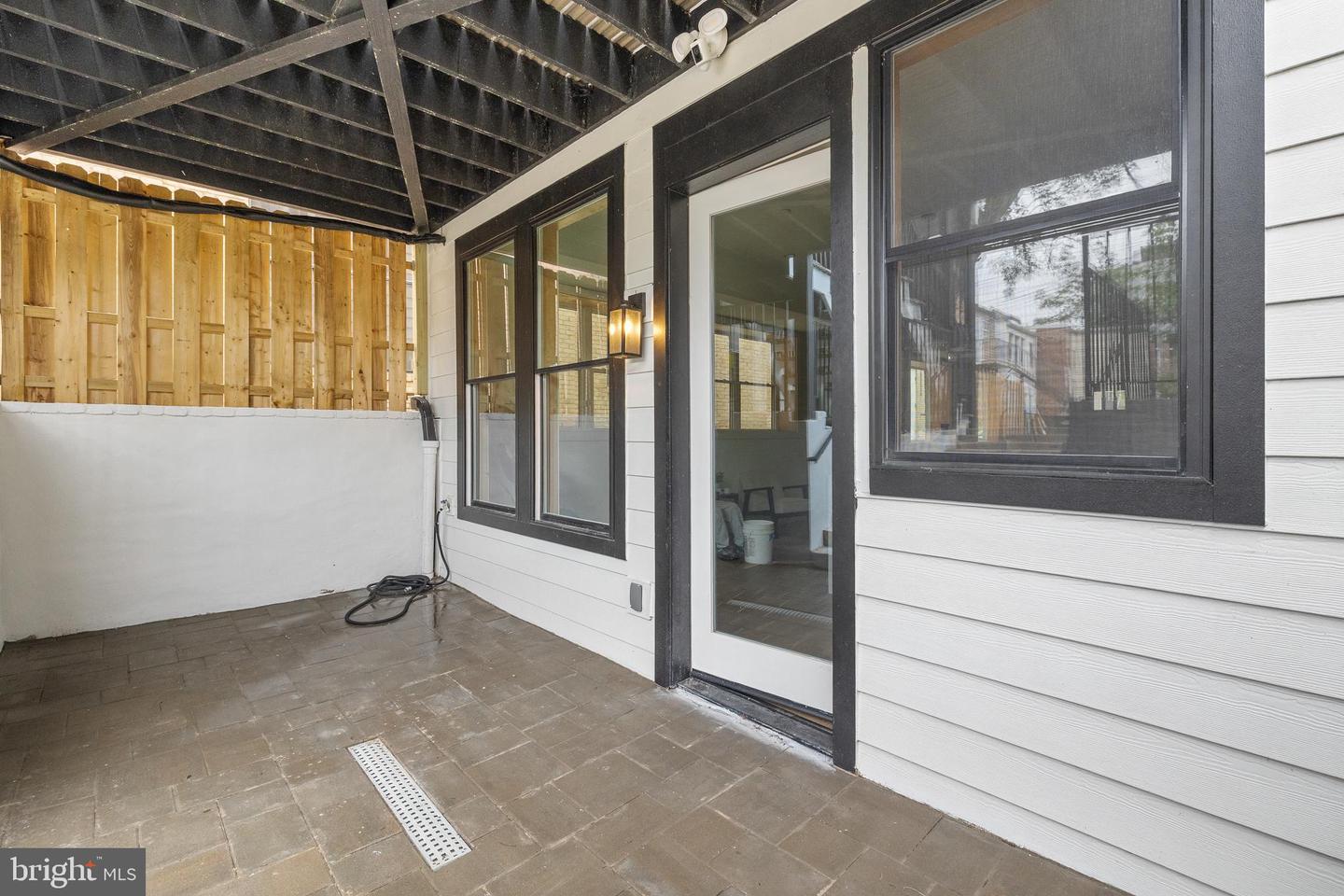 3916 8TH ST NW #B, WASHINGTON, District Of Columbia 20011, 3 Bedrooms Bedrooms, ,3 BathroomsBathrooms,Residential,For sale,3916 8TH ST NW #B,DCDC2216614 MLS # DCDC2216614