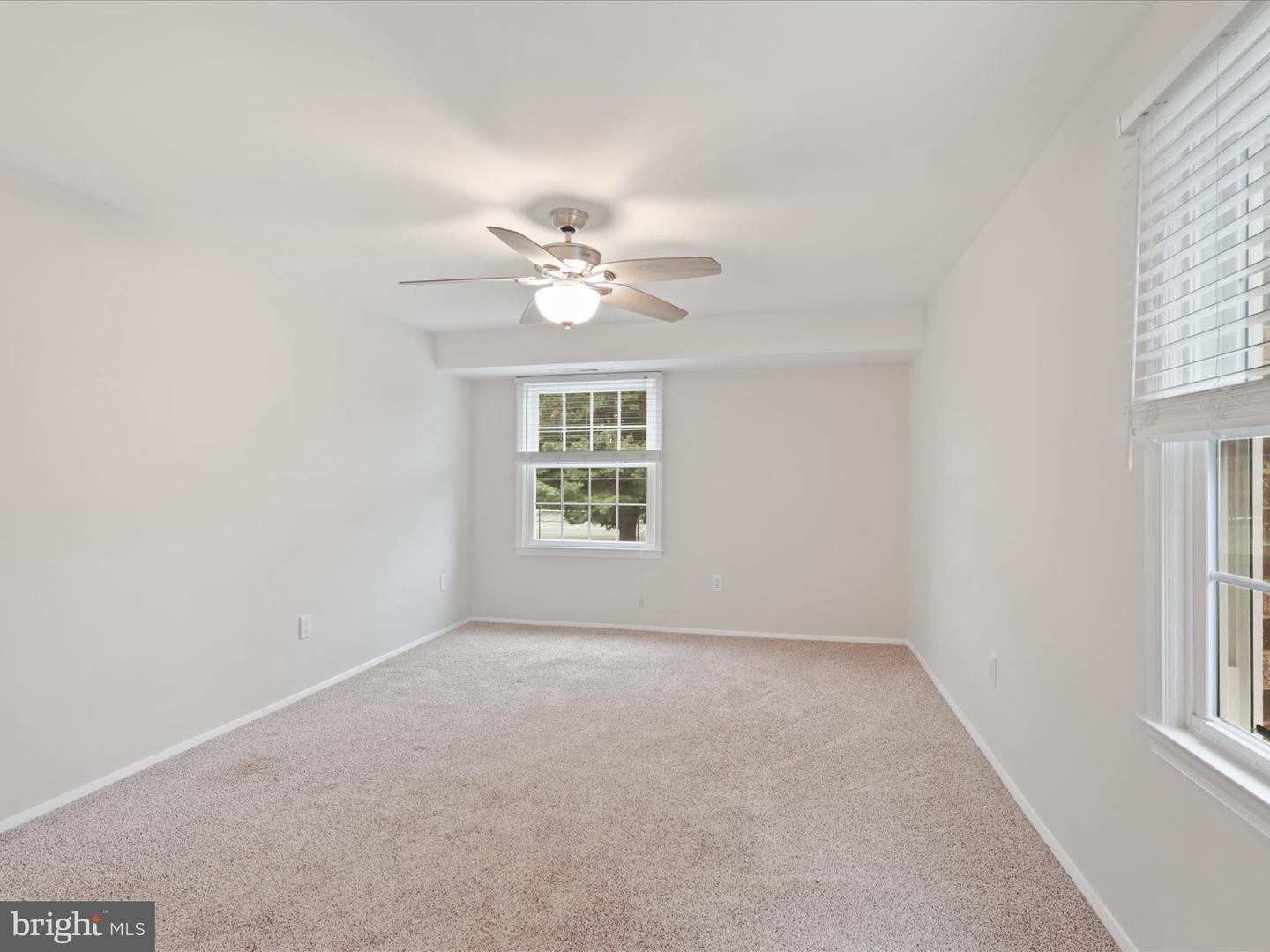 12717 GORDON BLVD #118, WOODBRIDGE, Virginia 22192, 3 Bedrooms Bedrooms, ,2 BathroomsBathrooms,Residential,For sale,12717 GORDON BLVD #118,VAPW2102514 MLS # VAPW2102514