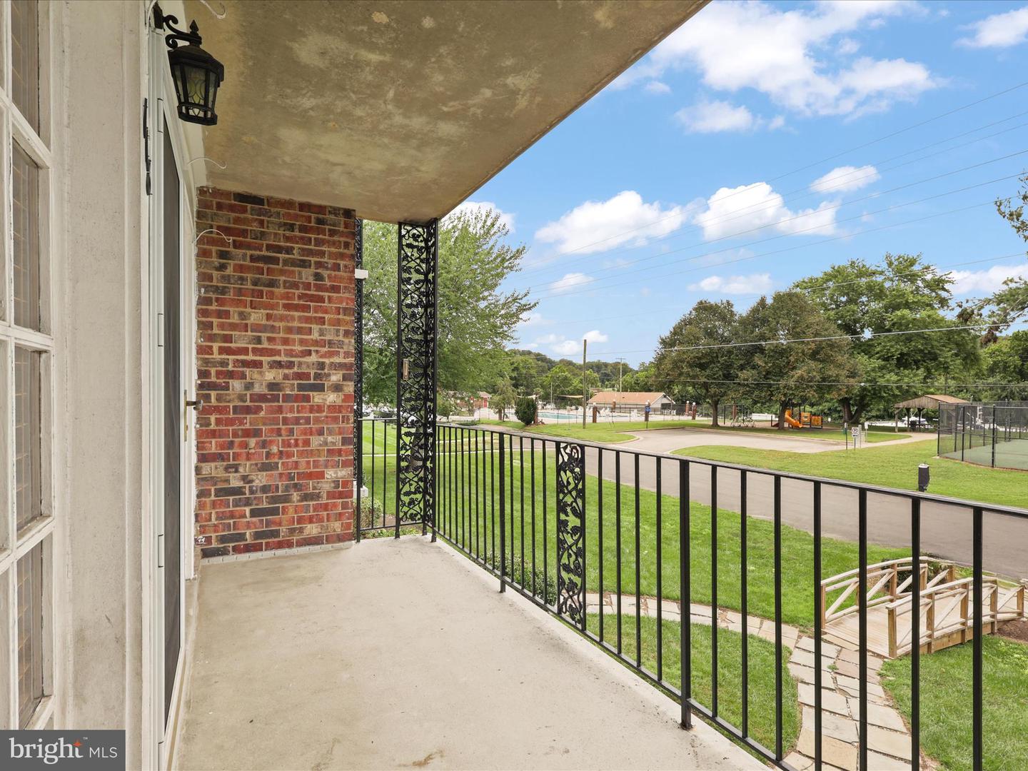 12717 GORDON BLVD #118, WOODBRIDGE, Virginia 22192, 3 Bedrooms Bedrooms, ,2 BathroomsBathrooms,Residential,For sale,12717 GORDON BLVD #118,VAPW2102514 MLS # VAPW2102514