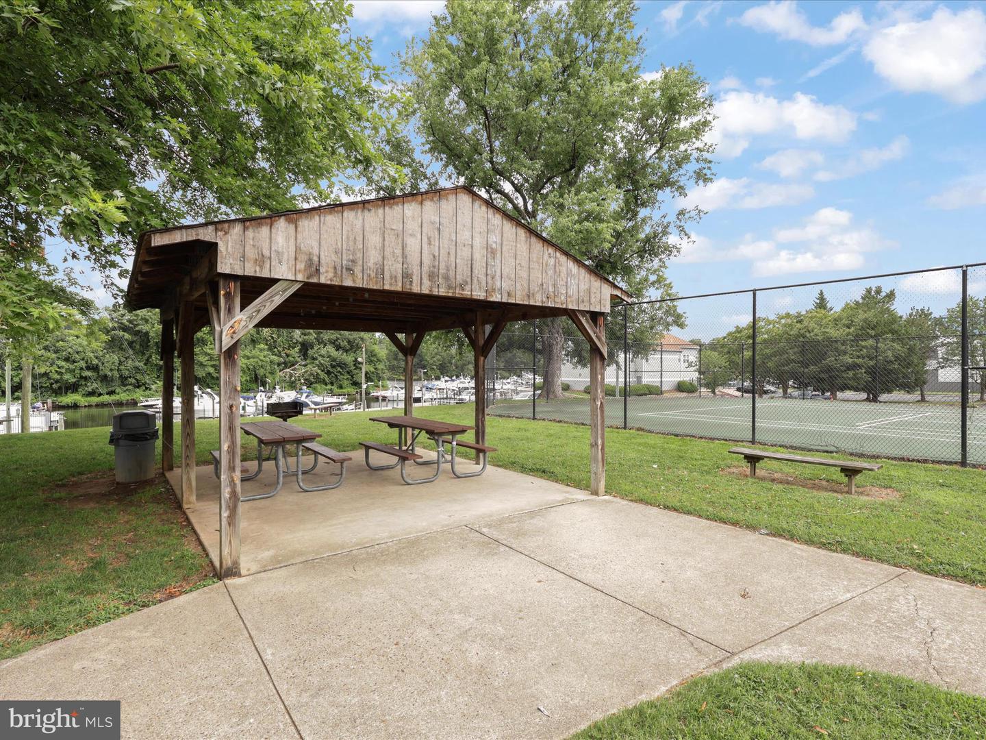 12717 GORDON BLVD #118, WOODBRIDGE, Virginia 22192, 3 Bedrooms Bedrooms, ,2 BathroomsBathrooms,Residential,For sale,12717 GORDON BLVD #118,VAPW2102514 MLS # VAPW2102514