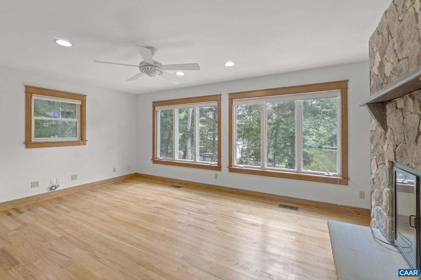 28 POSSUM LN, PALMYRA, Virginia 22963, 3 Bedrooms Bedrooms, ,2 BathroomsBathrooms,Residential,For sale,28 POSSUM LN,668172 MLS # 668172