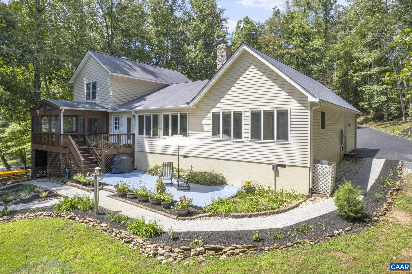 28 POSSUM LN, PALMYRA, Virginia 22963, 3 Bedrooms Bedrooms, ,2 BathroomsBathrooms,Residential,For sale,28 POSSUM LN,668172 MLS # 668172