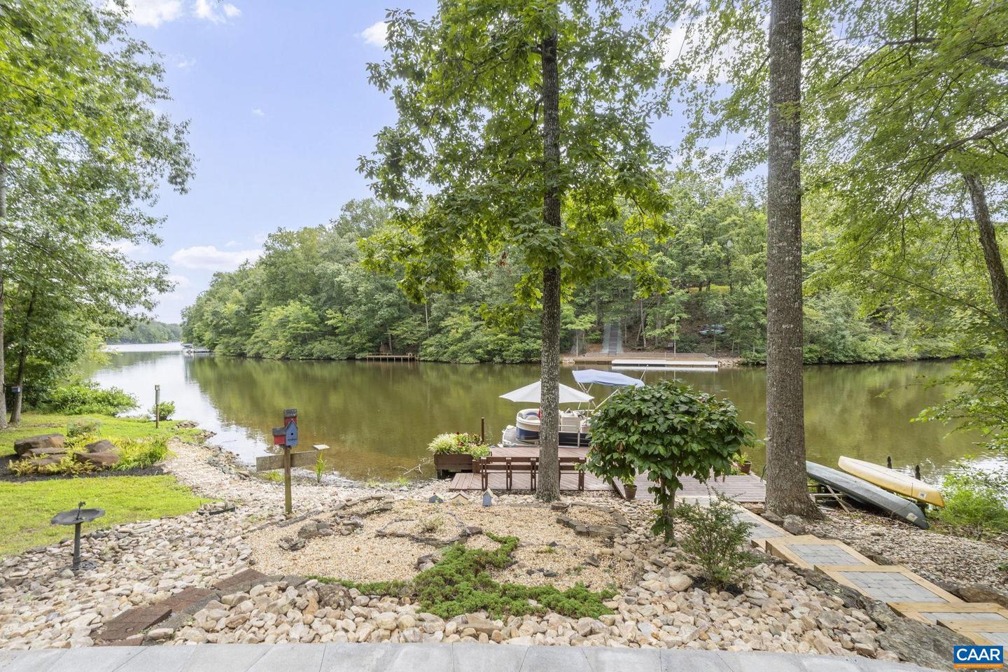 28 POSSUM LN, PALMYRA, Virginia 22963, 3 Bedrooms Bedrooms, ,2 BathroomsBathrooms,Residential,For sale,28 POSSUM LN,668172 MLS # 668172
