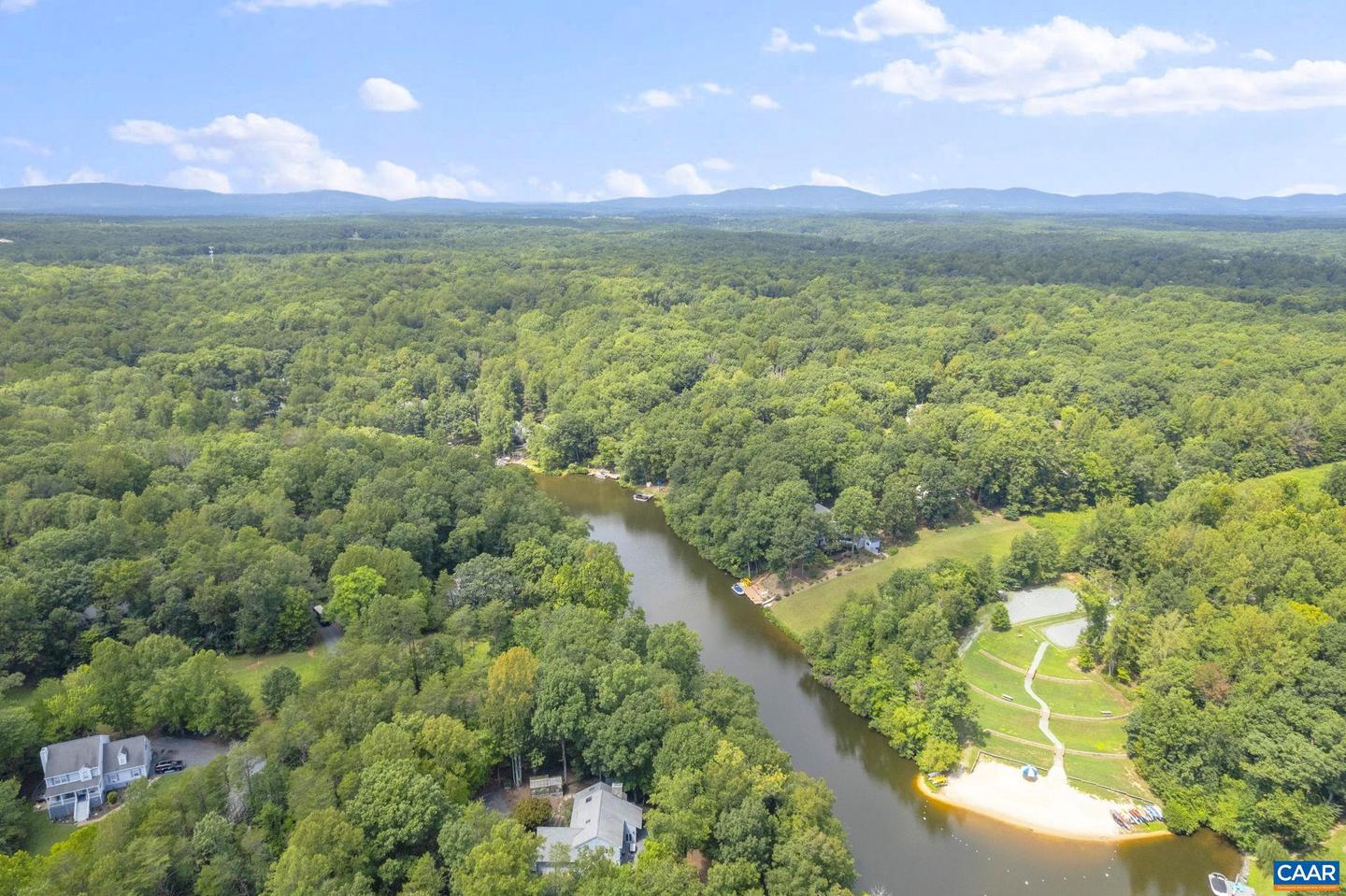 28 POSSUM LN, PALMYRA, Virginia 22963, 3 Bedrooms Bedrooms, ,2 BathroomsBathrooms,Residential,For sale,28 POSSUM LN,668172 MLS # 668172